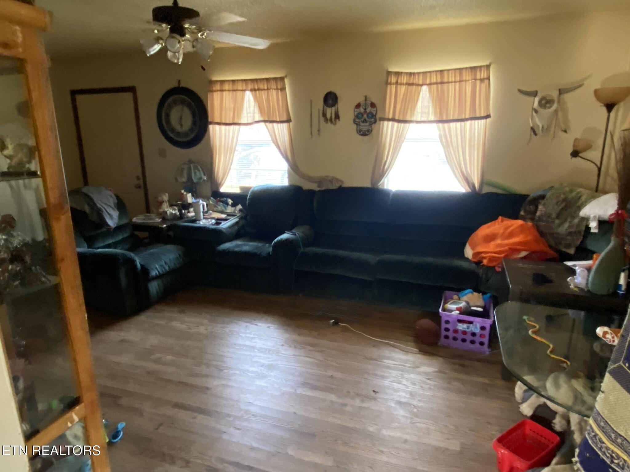 8212 Tina Lane Knoxville TN 37920