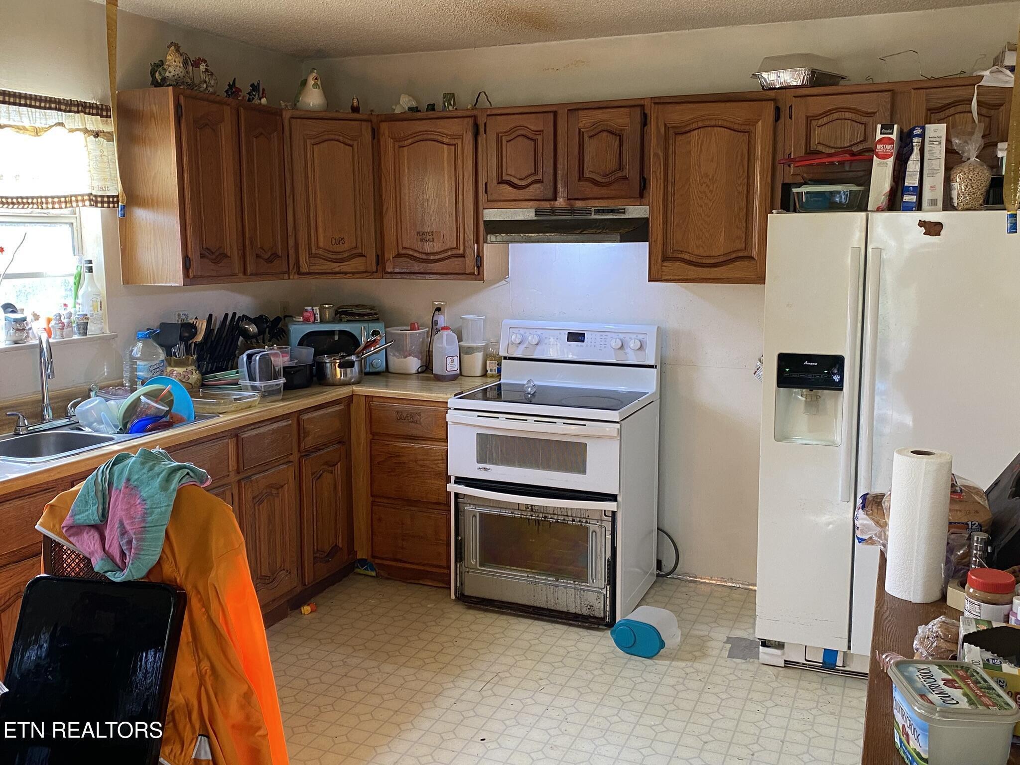 8212 Tina Lane Knoxville TN 37920