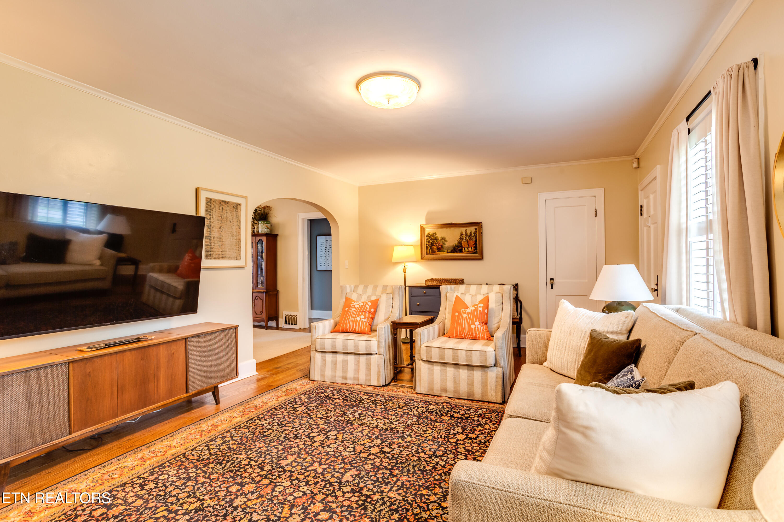 5026 Jacksboro Pike Knoxville TN 37918