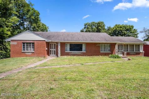 1933 Saxton Avenue Knoxville TN 37915