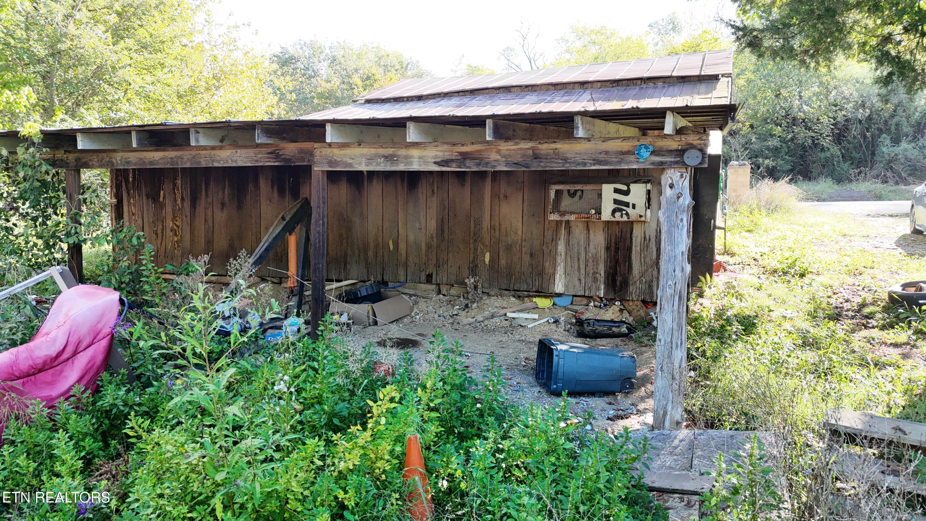 1039 Millican Grove Road Sevierville TN 37876