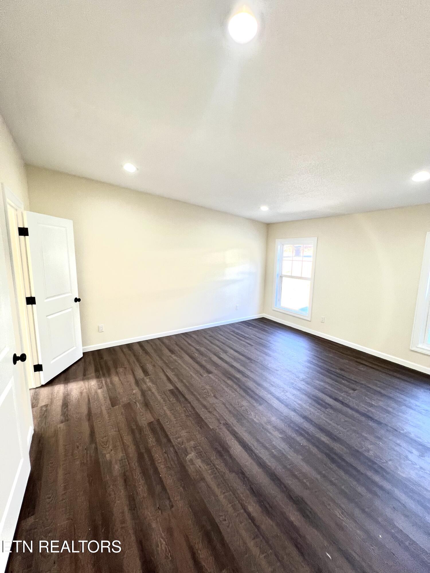425 Abbott Road Lenoir City TN 37771