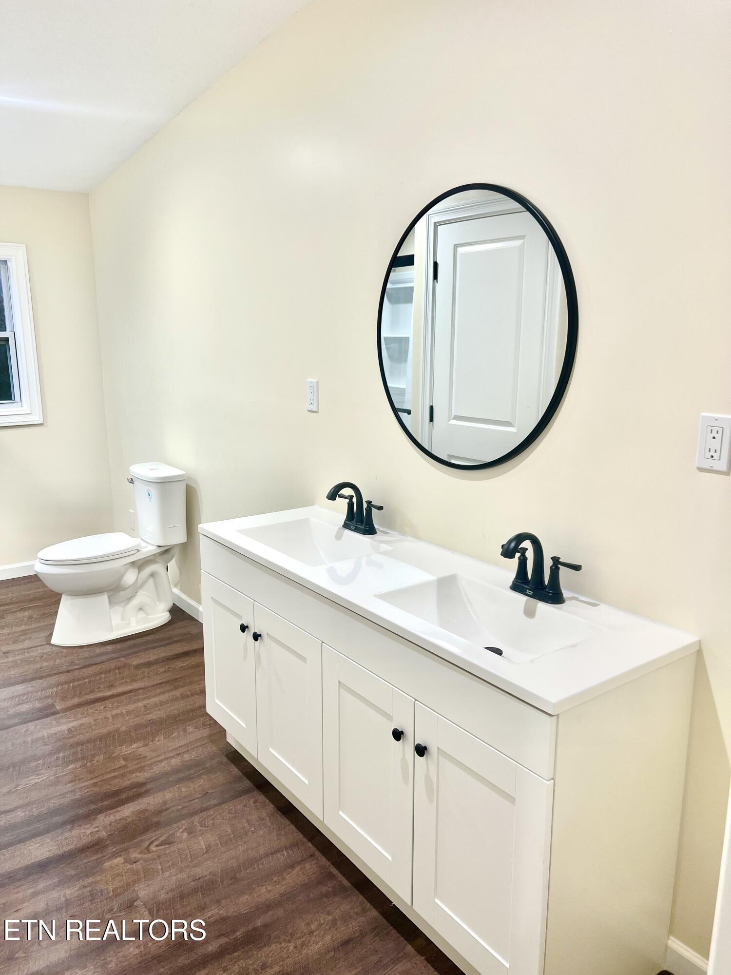 425 Abbott Road Lenoir City TN 37771