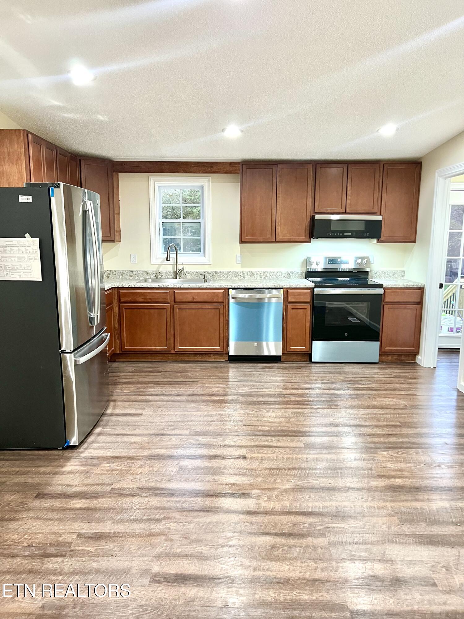425 Abbott Road Lenoir City TN 37771