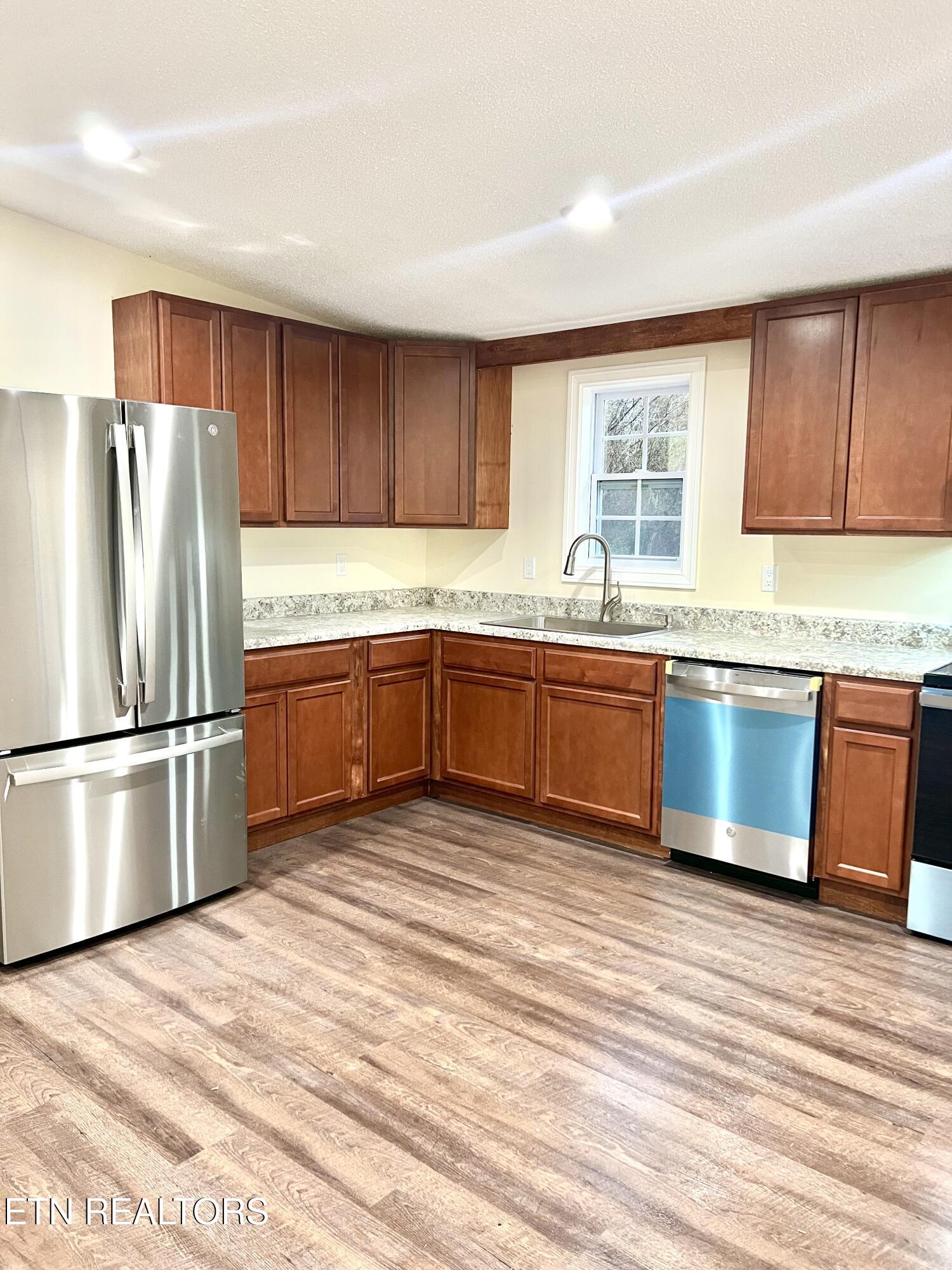 425 Abbott Road Lenoir City TN 37771