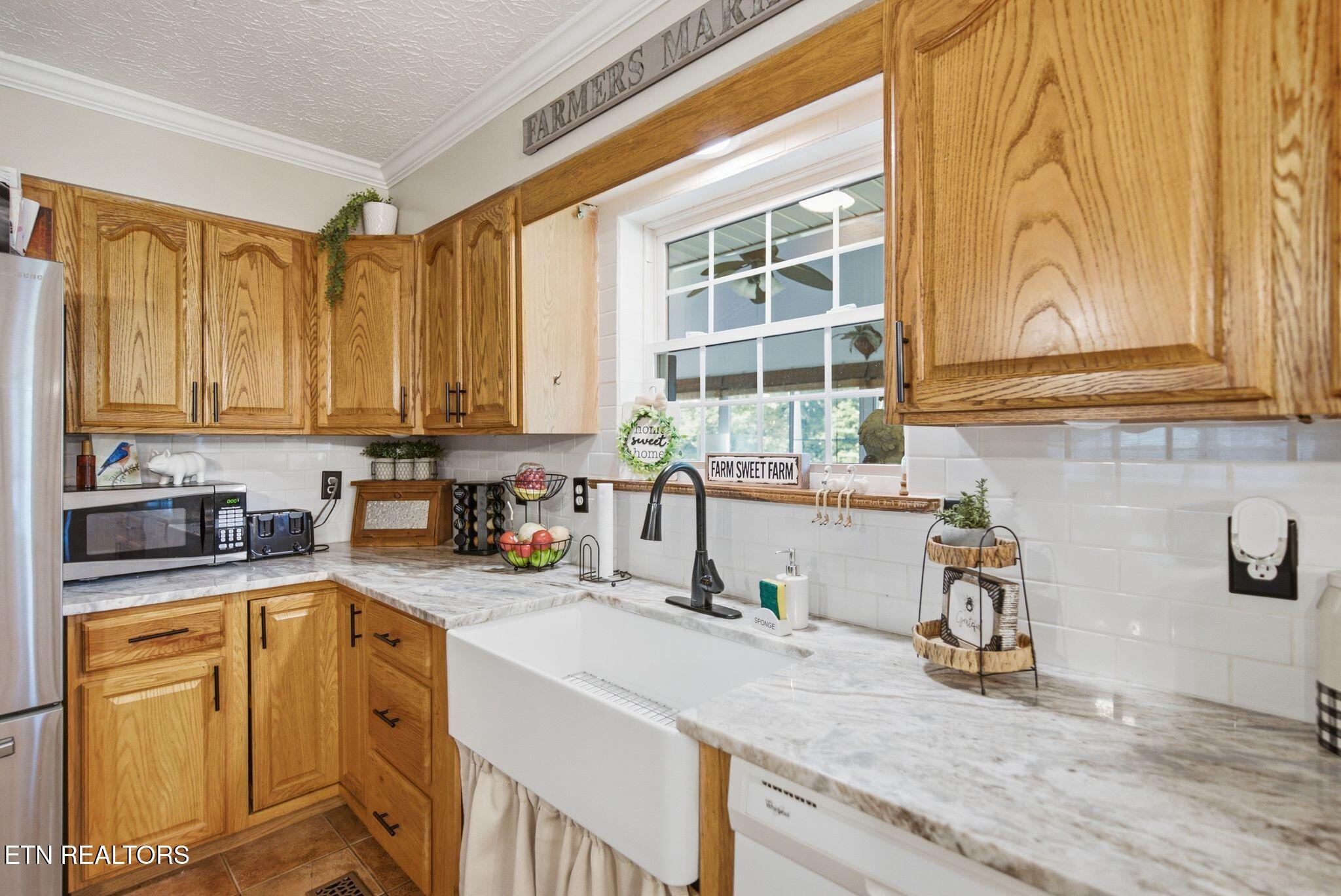 1317 Dupont Road Seymour TN 37865