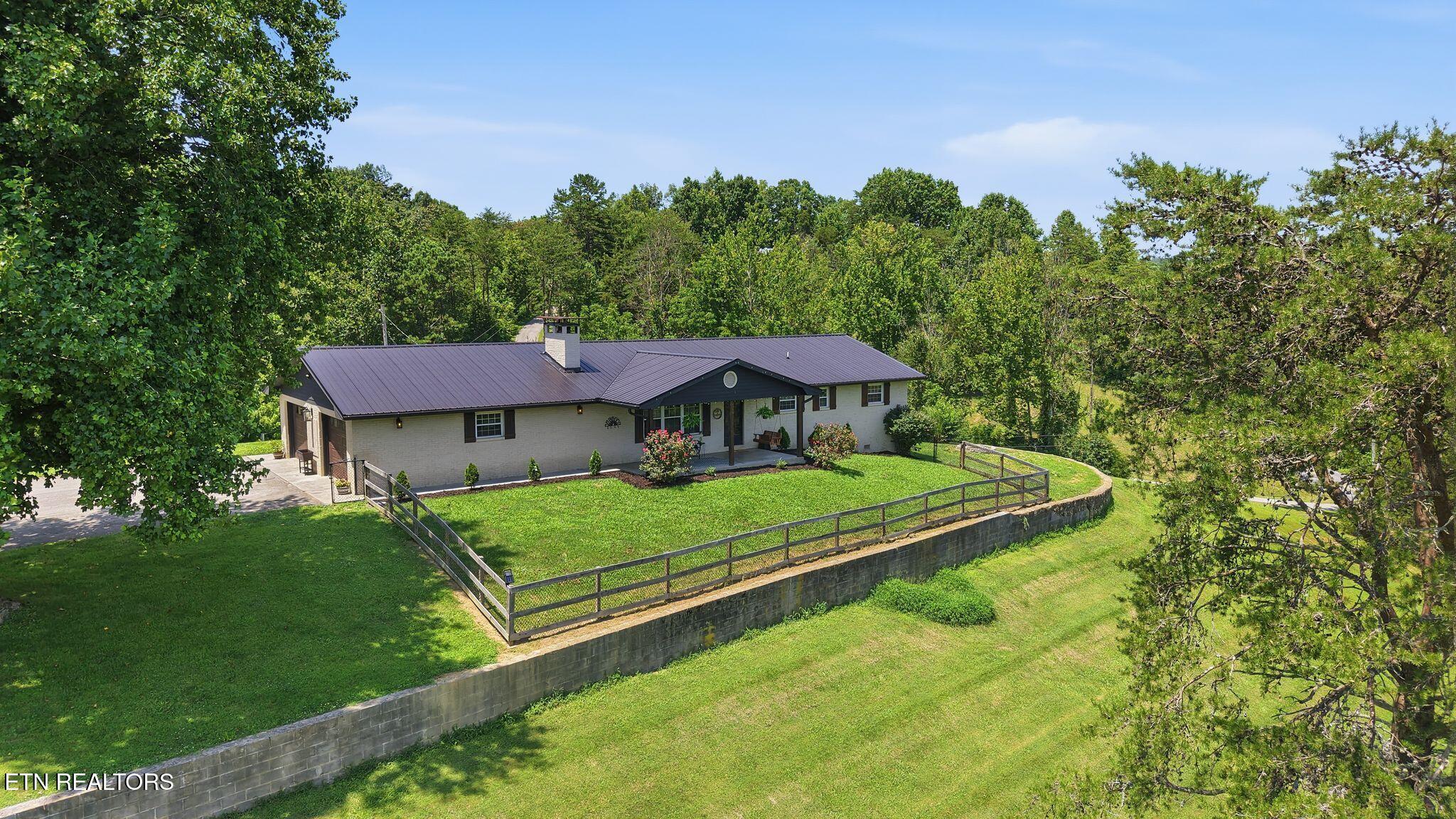 1317 Dupont Road Seymour TN 37865