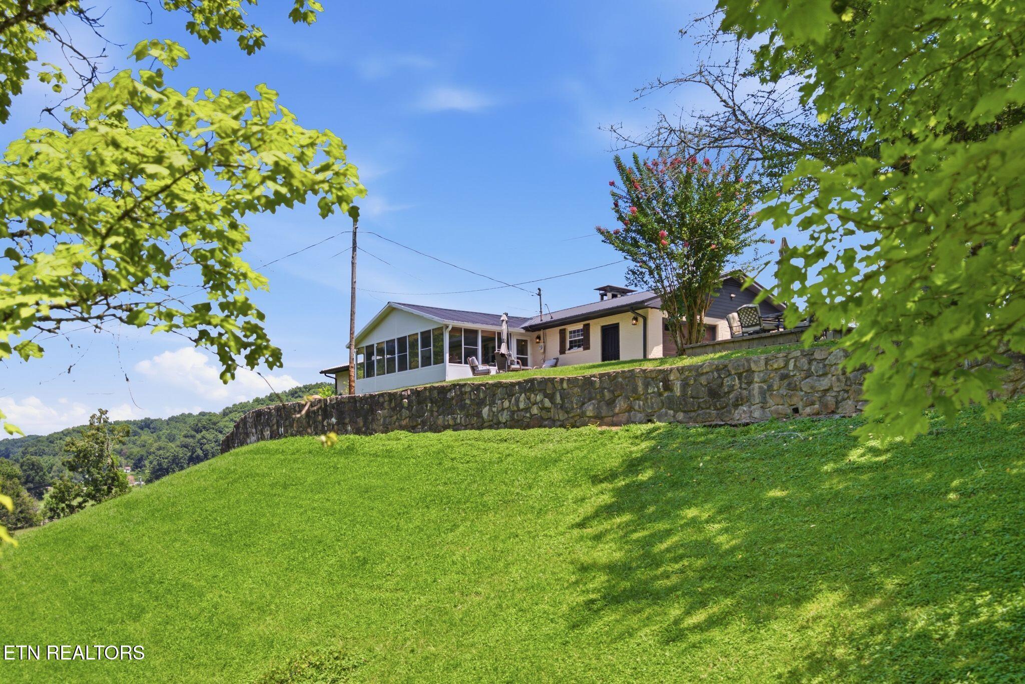 1317 Dupont Road Seymour TN 37865
