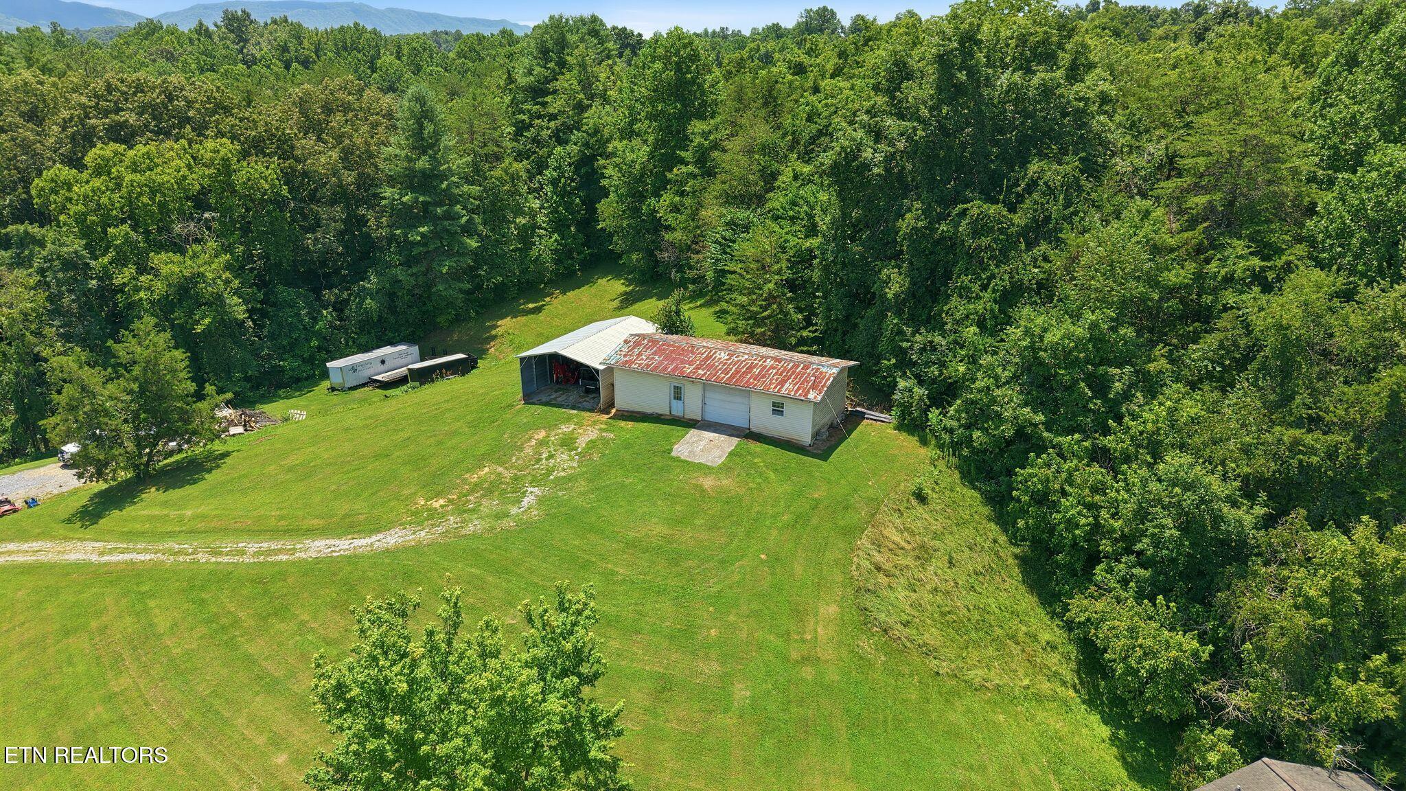 1317 Dupont Road Seymour TN 37865