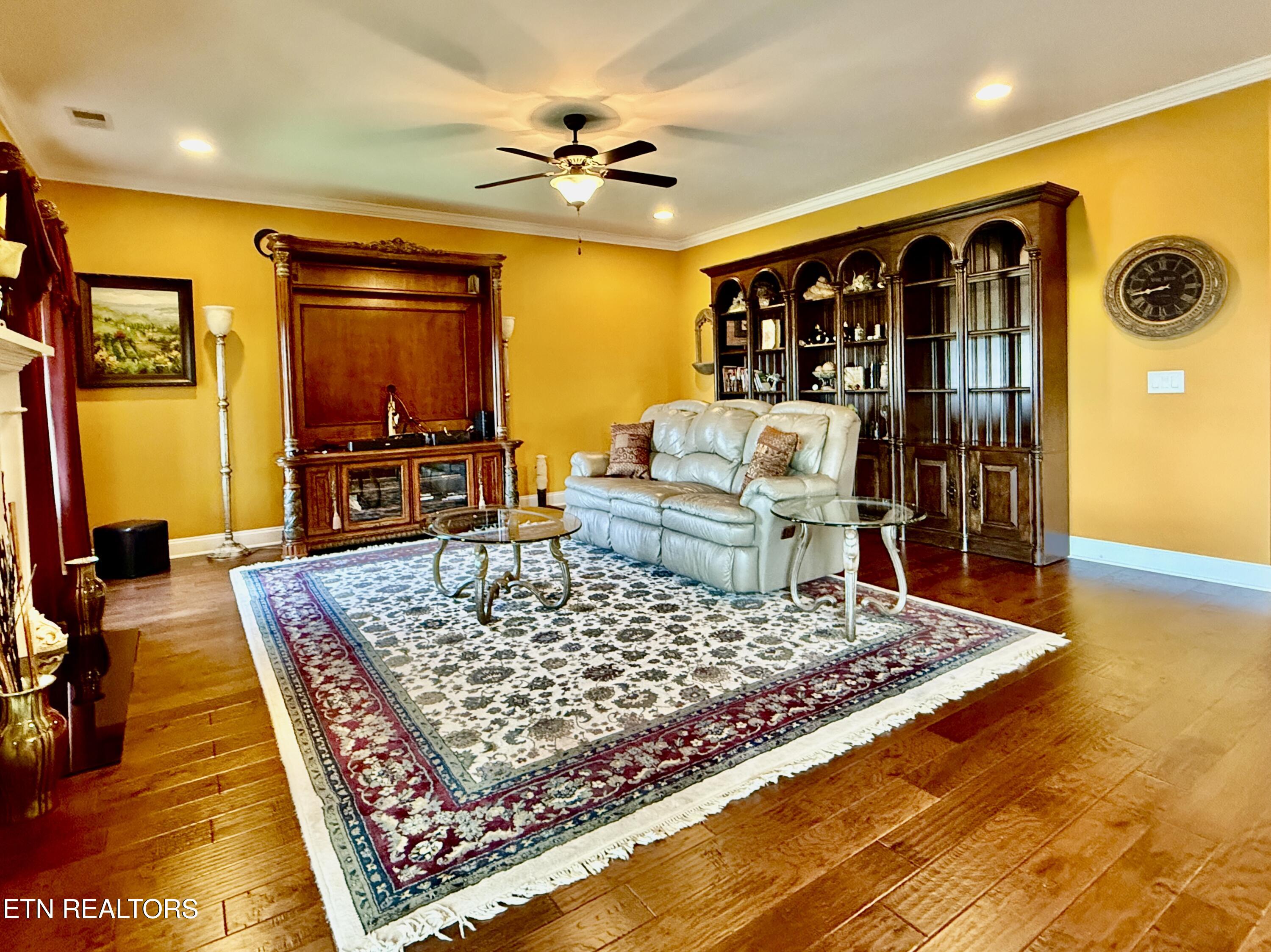 11013 Hunters Knoll Lane Knoxville TN 37932