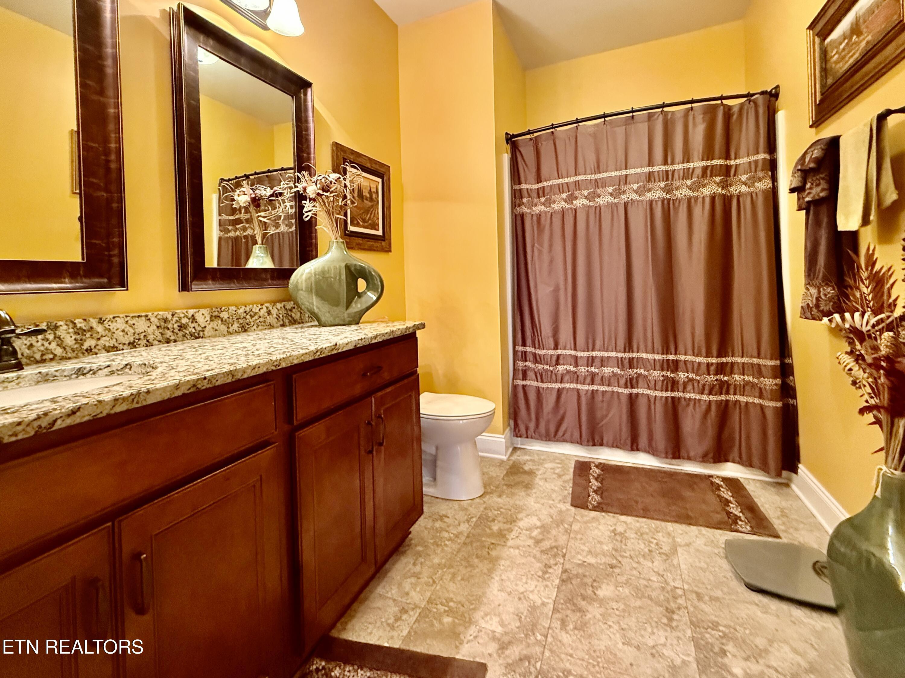 11013 Hunters Knoll Lane Knoxville TN 37932