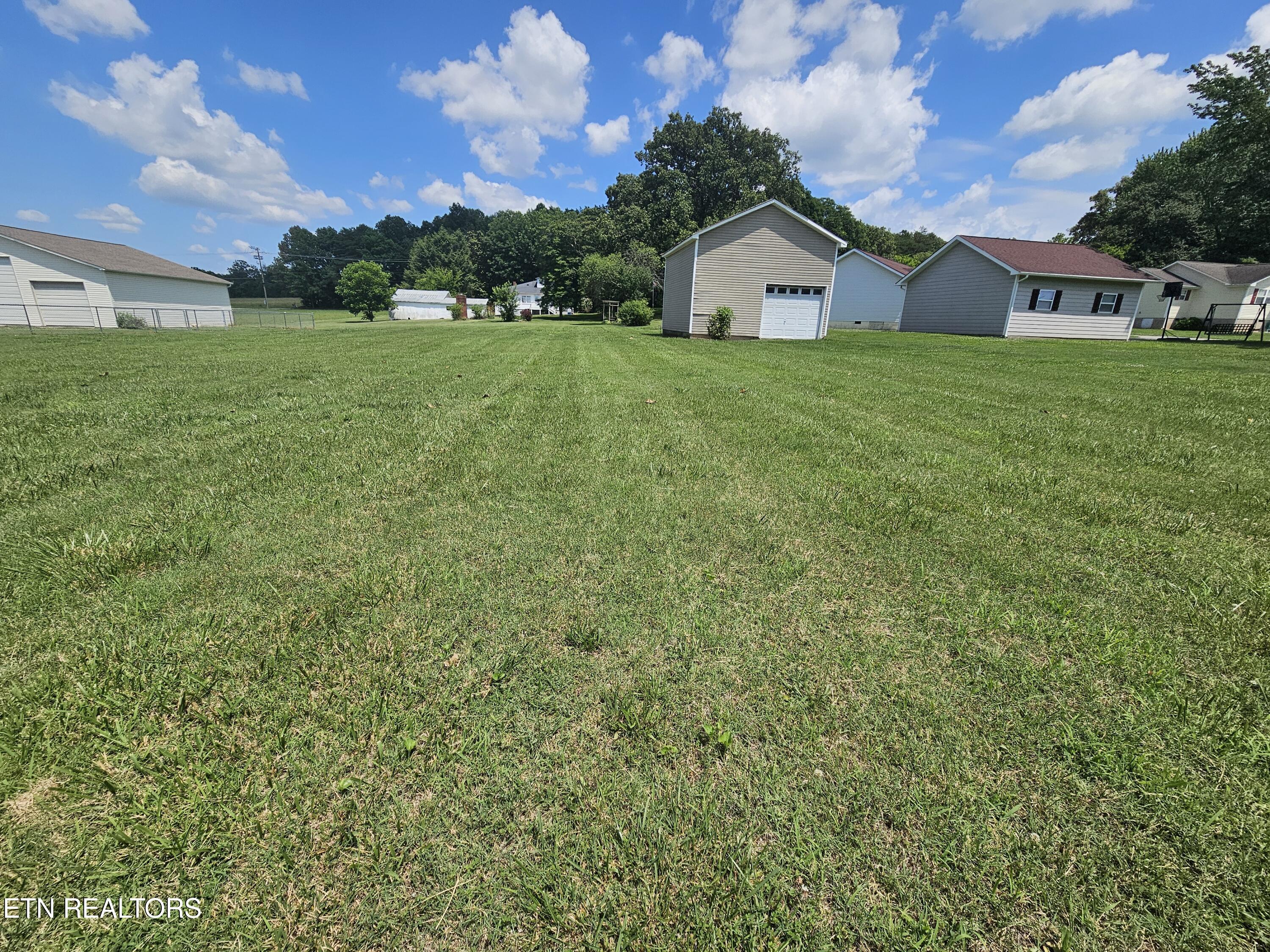 1017 Meek Street Madisonville TN 37354