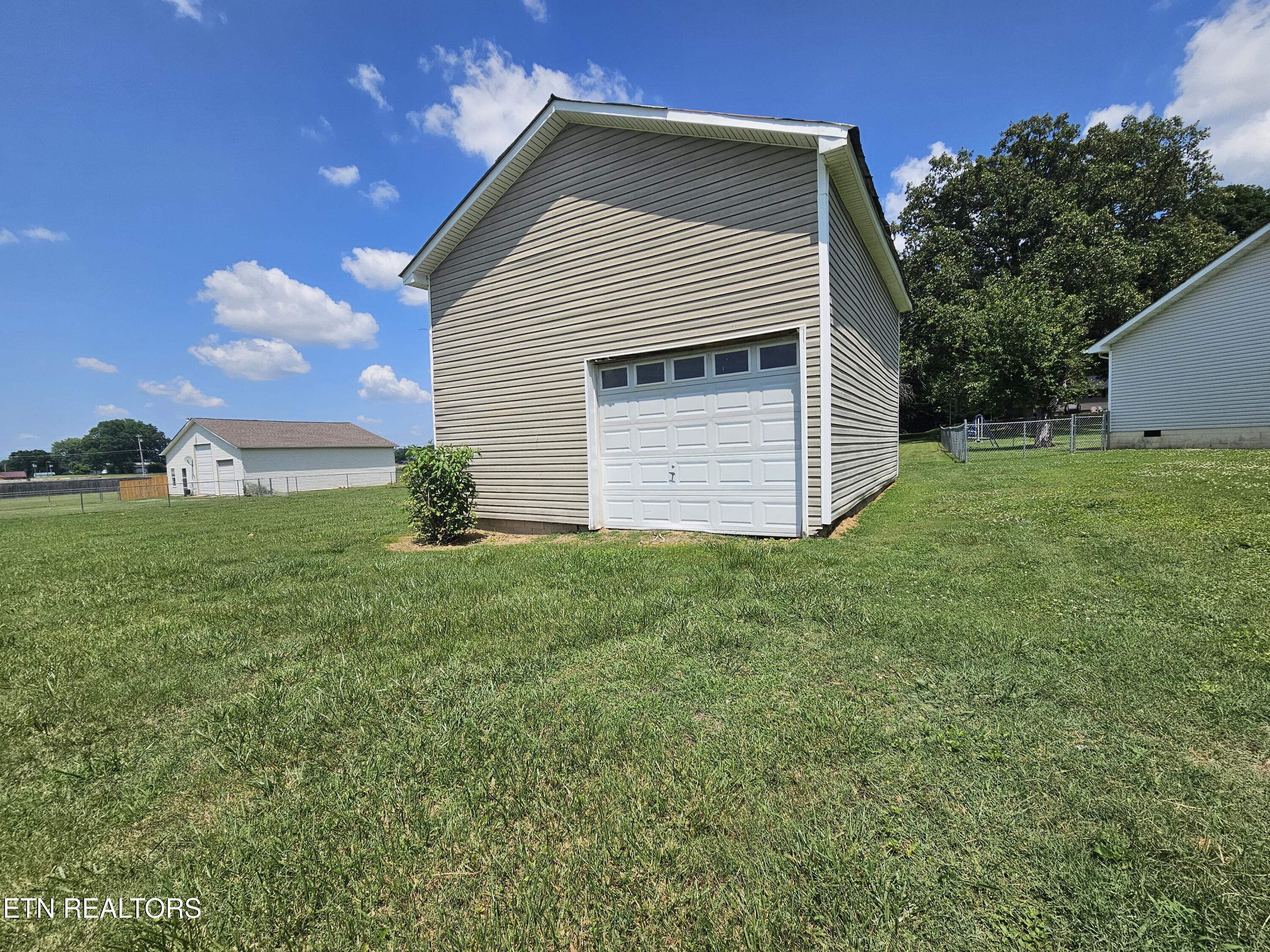 1017 Meek Street Madisonville TN 37354