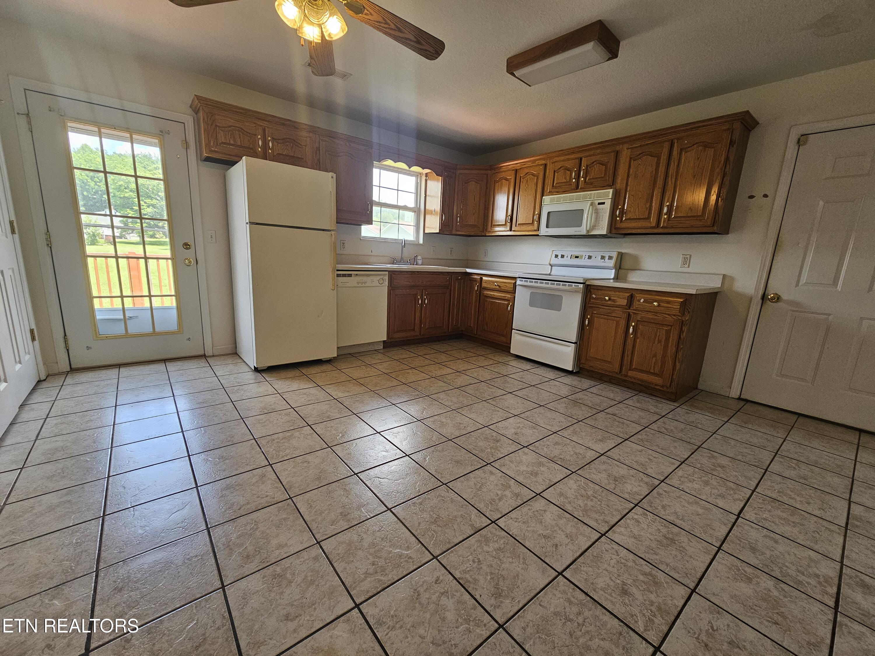 1017 Meek Street Madisonville TN 37354