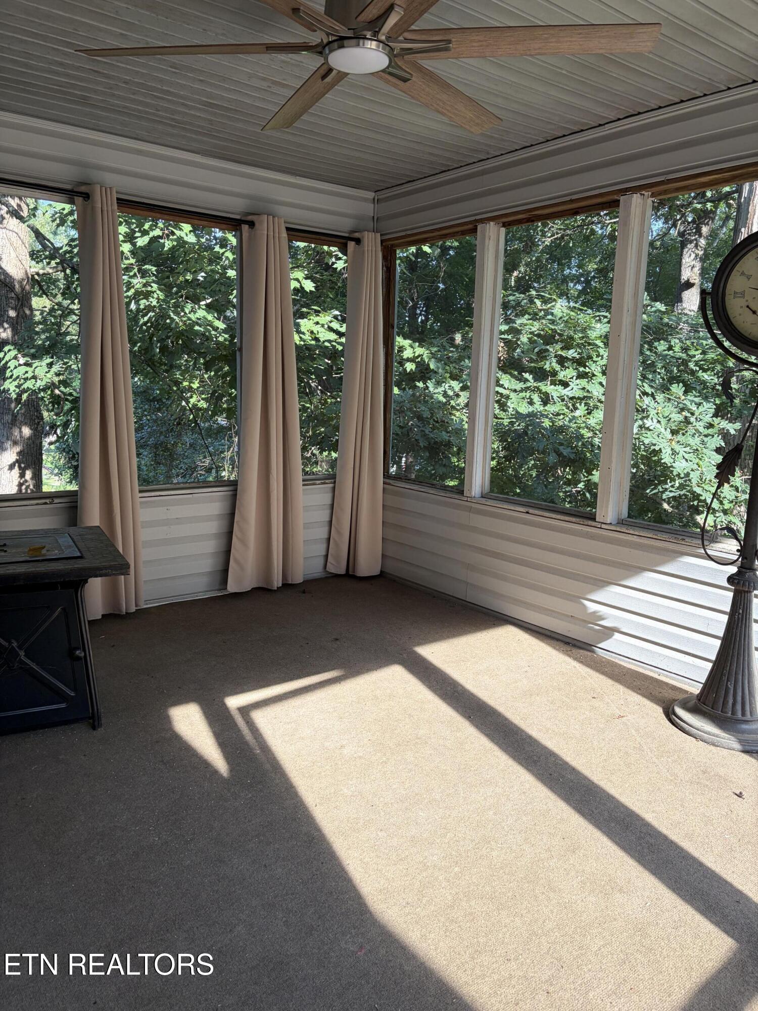 219 Scenic View Drive Clinton TN 37716