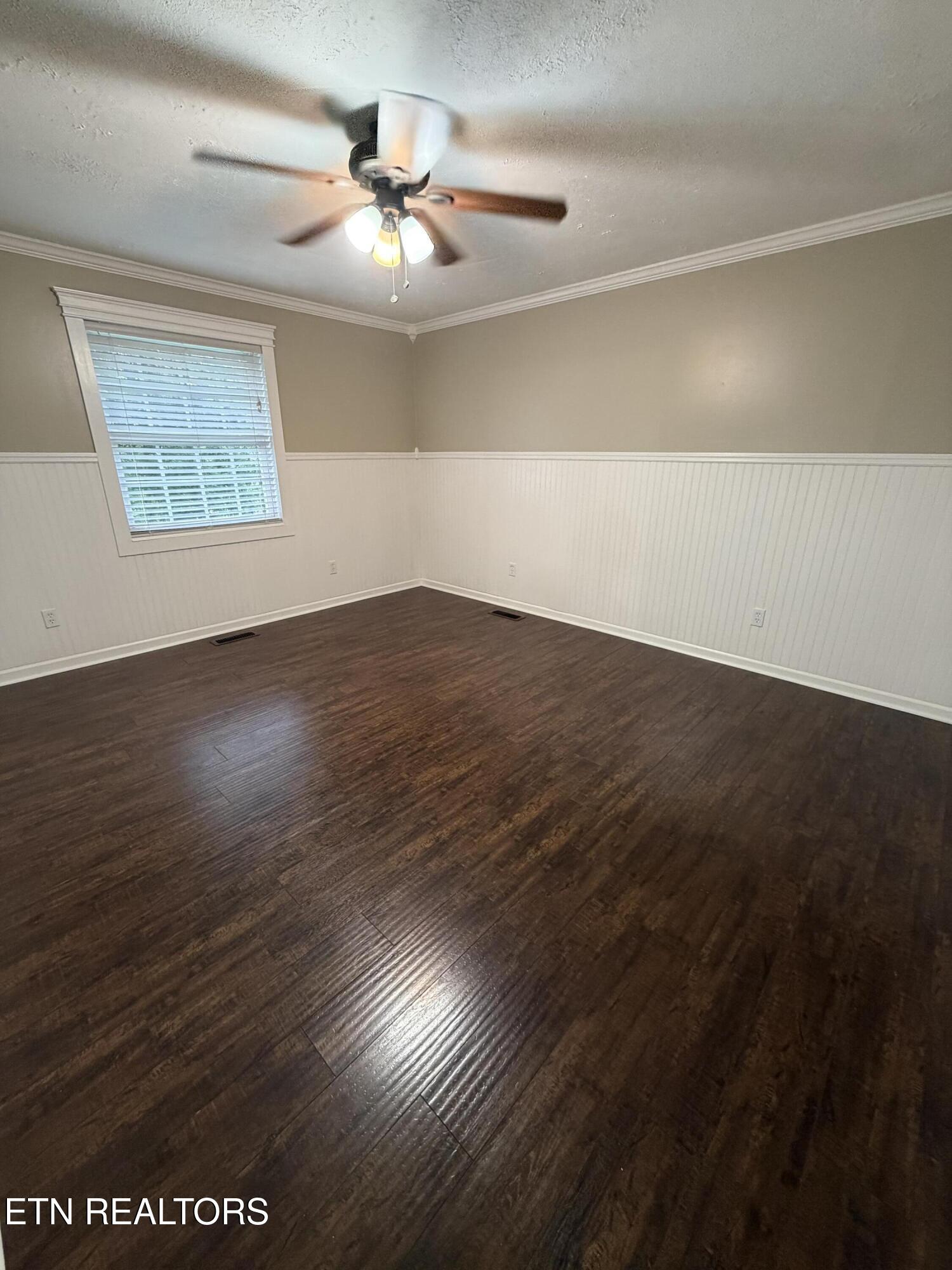 219 Scenic View Drive Clinton TN 37716