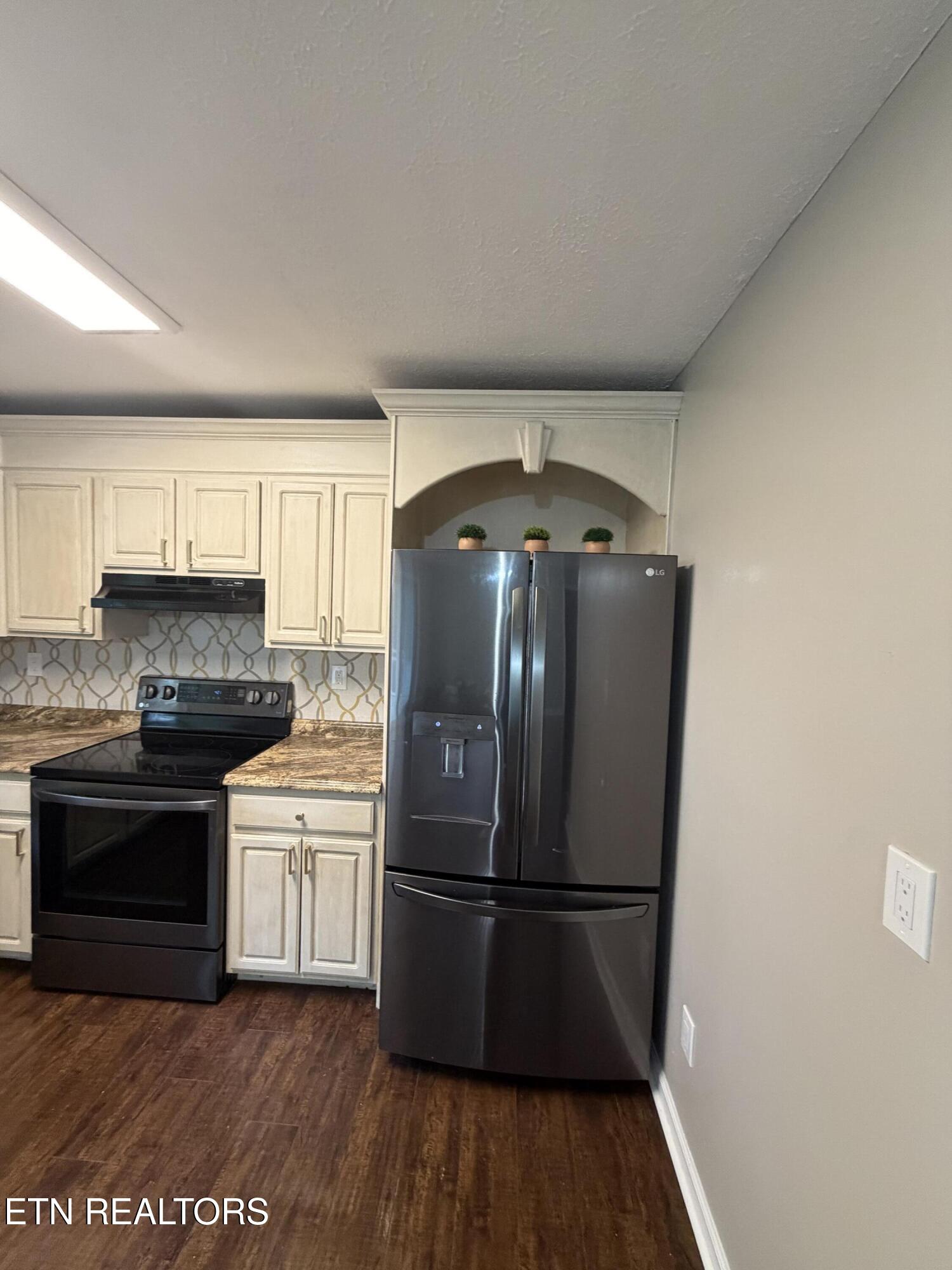 219 Scenic View Drive Clinton TN 37716