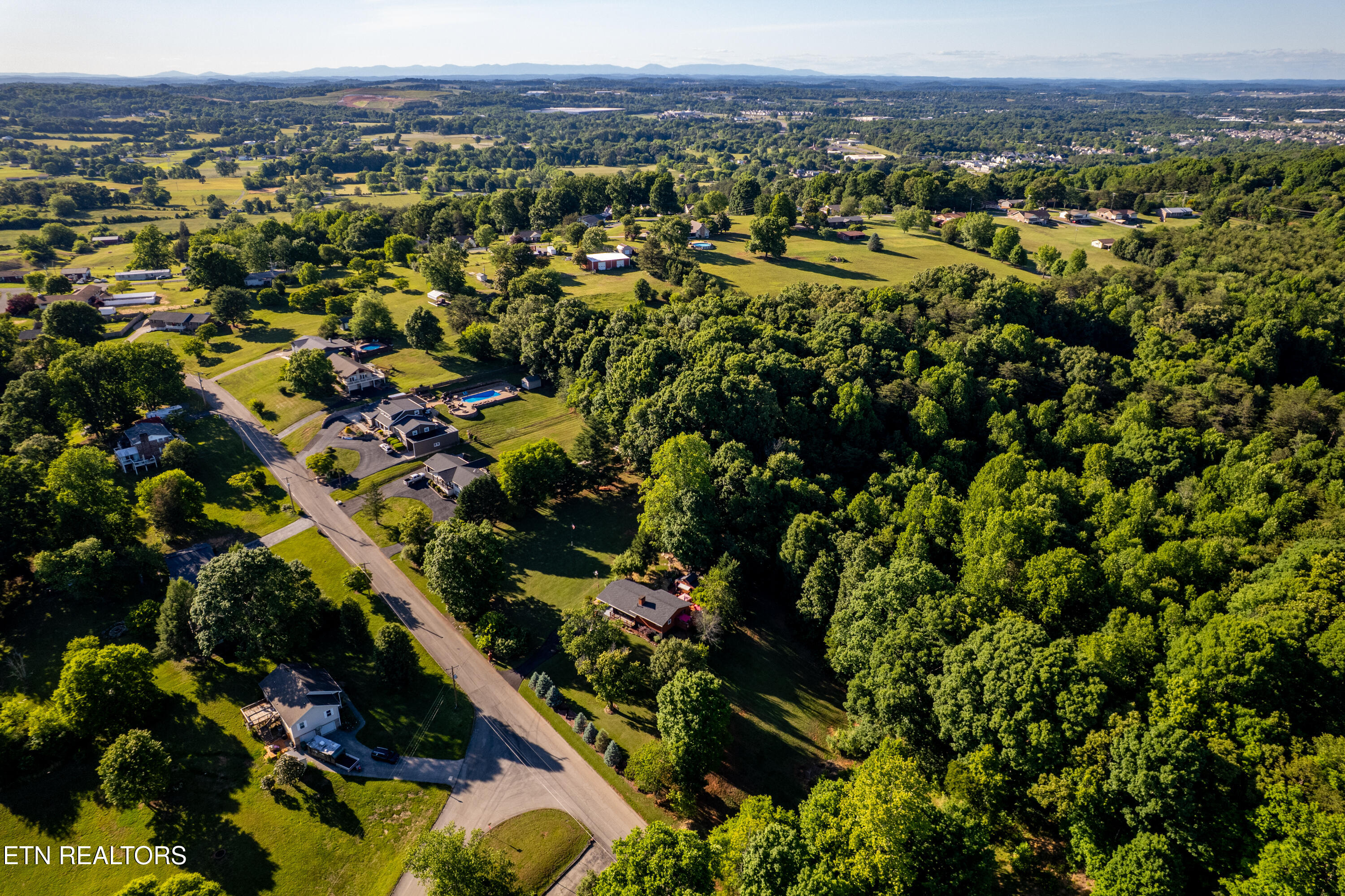2837 Rambling Road Maryville TN 37801