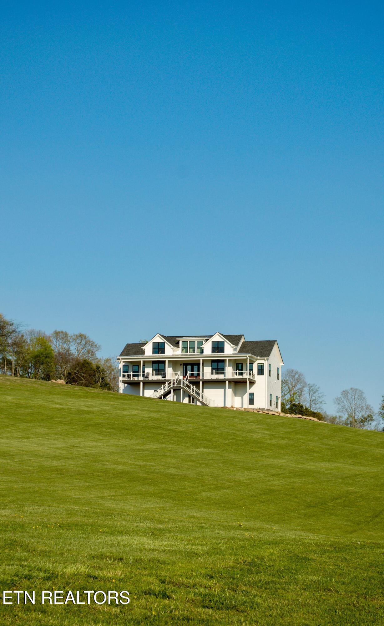 2324 Holston View Road New Market TN 37820