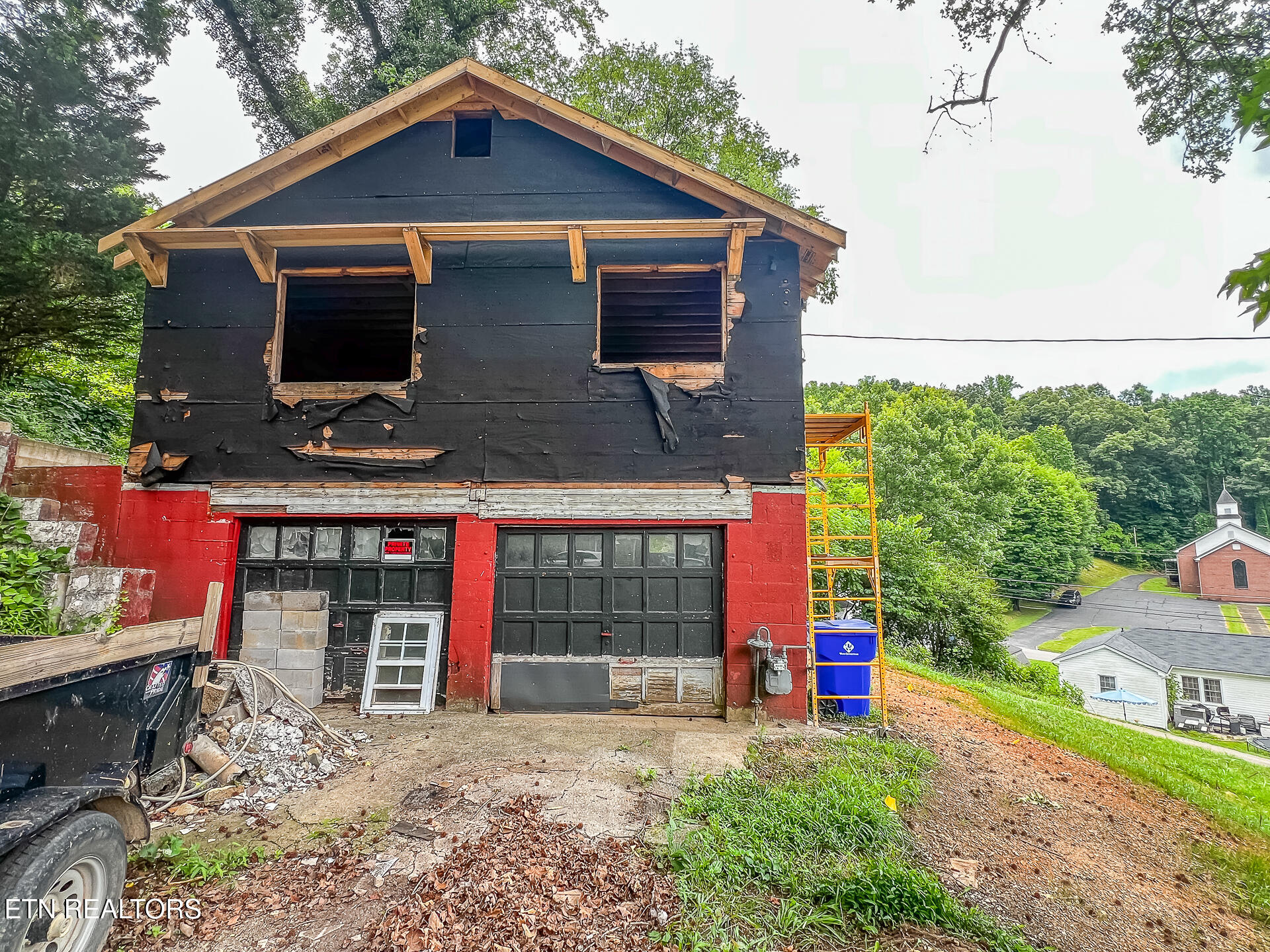 709 Lakeview Church Lane Harriman TN 37748