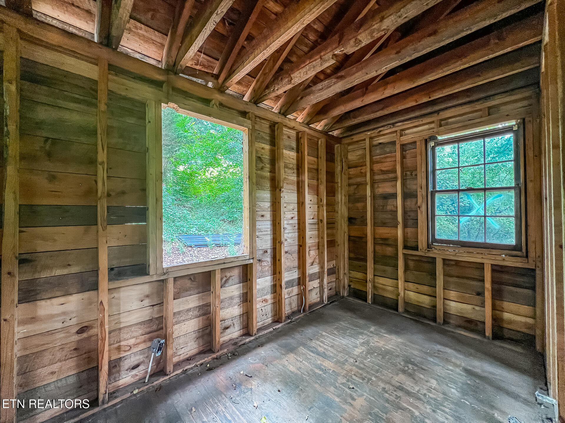 709 Lakeview Church Lane Harriman TN 37748