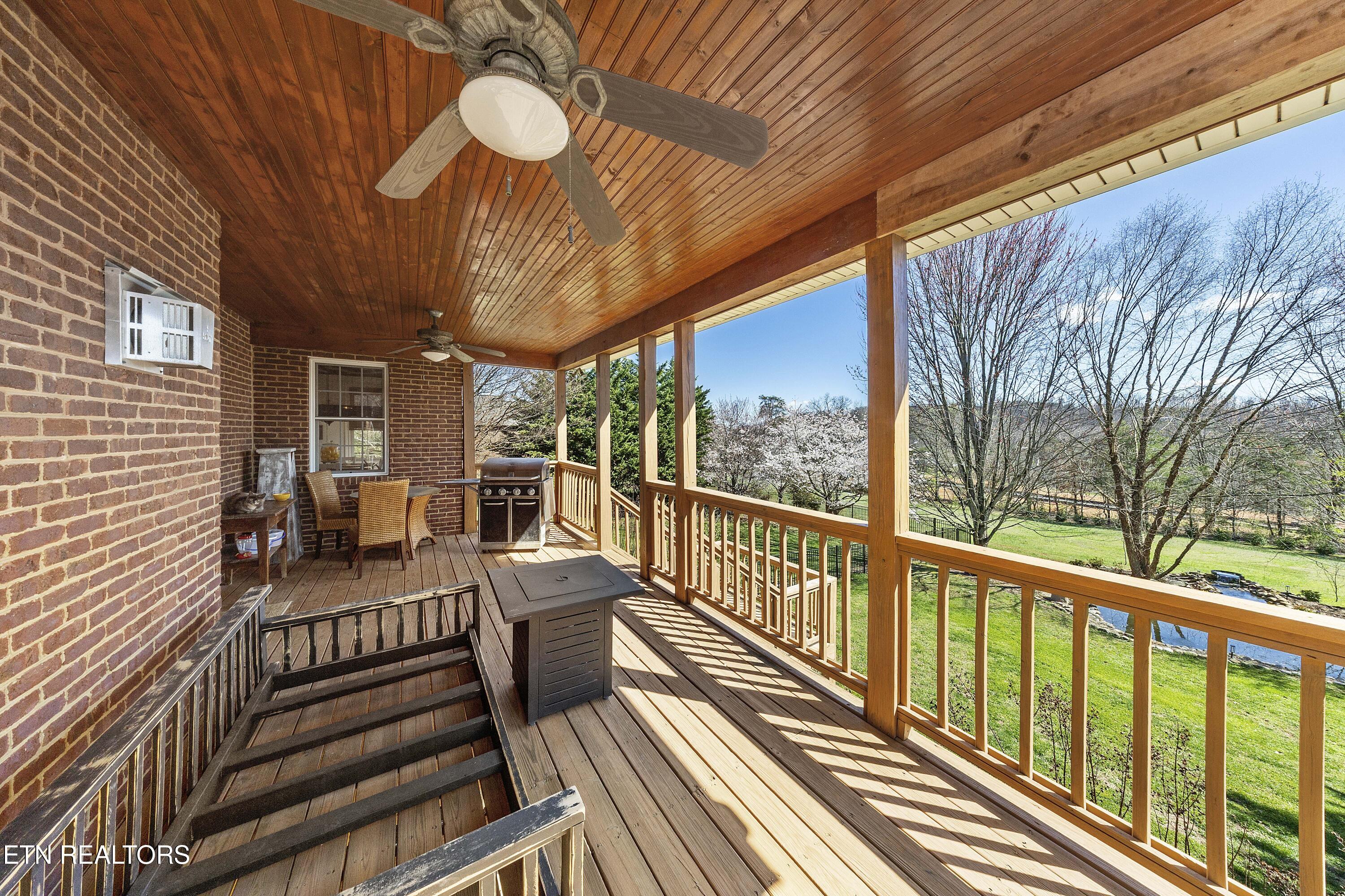 6736 Ingleside Lane Knoxville TN 37918