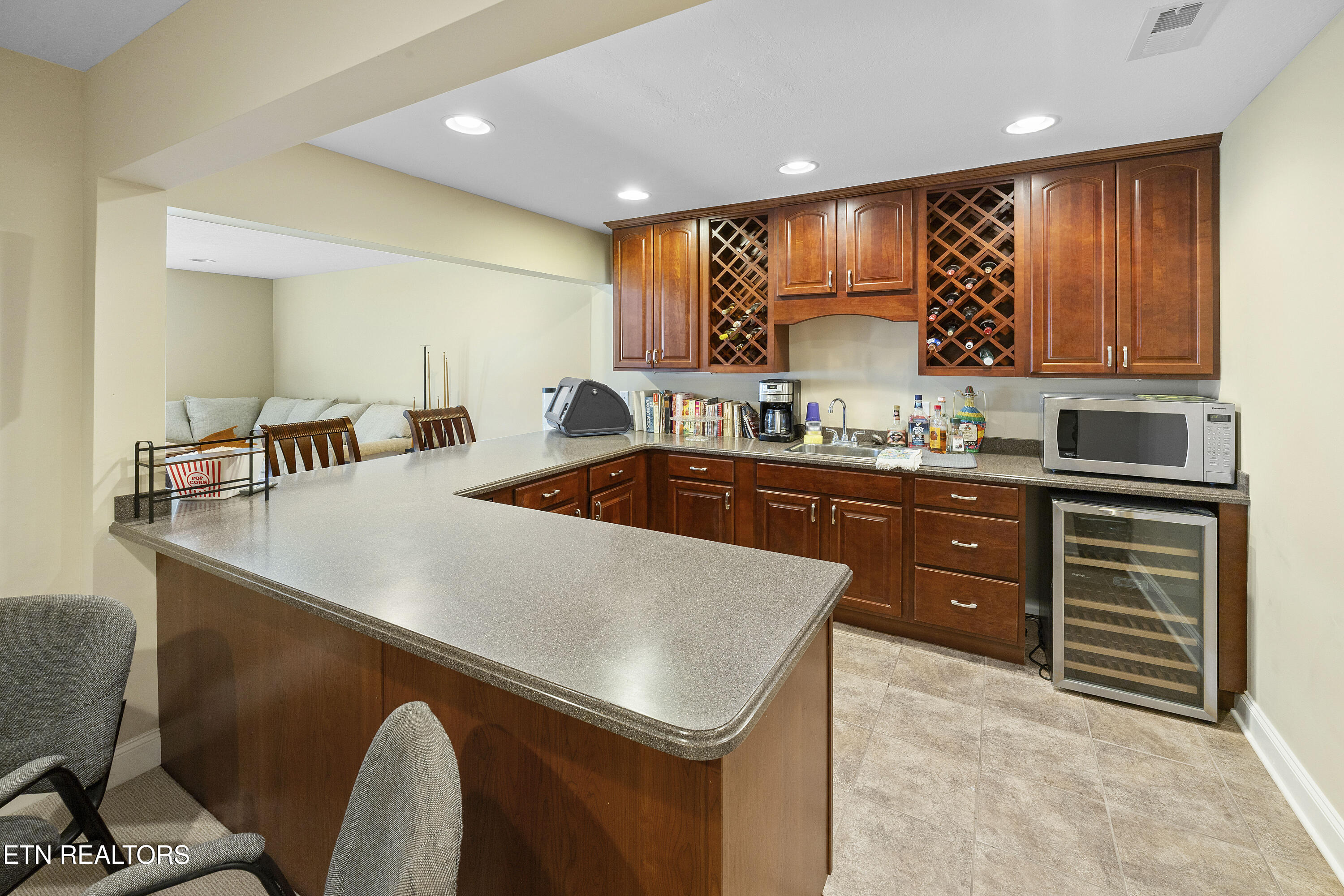 6736 Ingleside Lane Knoxville TN 37918