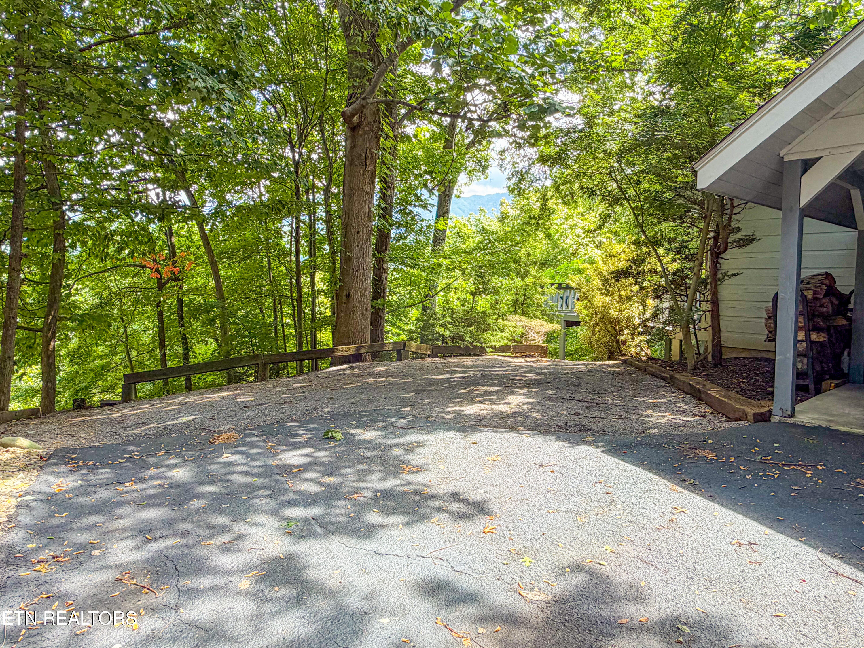 440 Deer Path Lane Gatlinburg TN 37738
