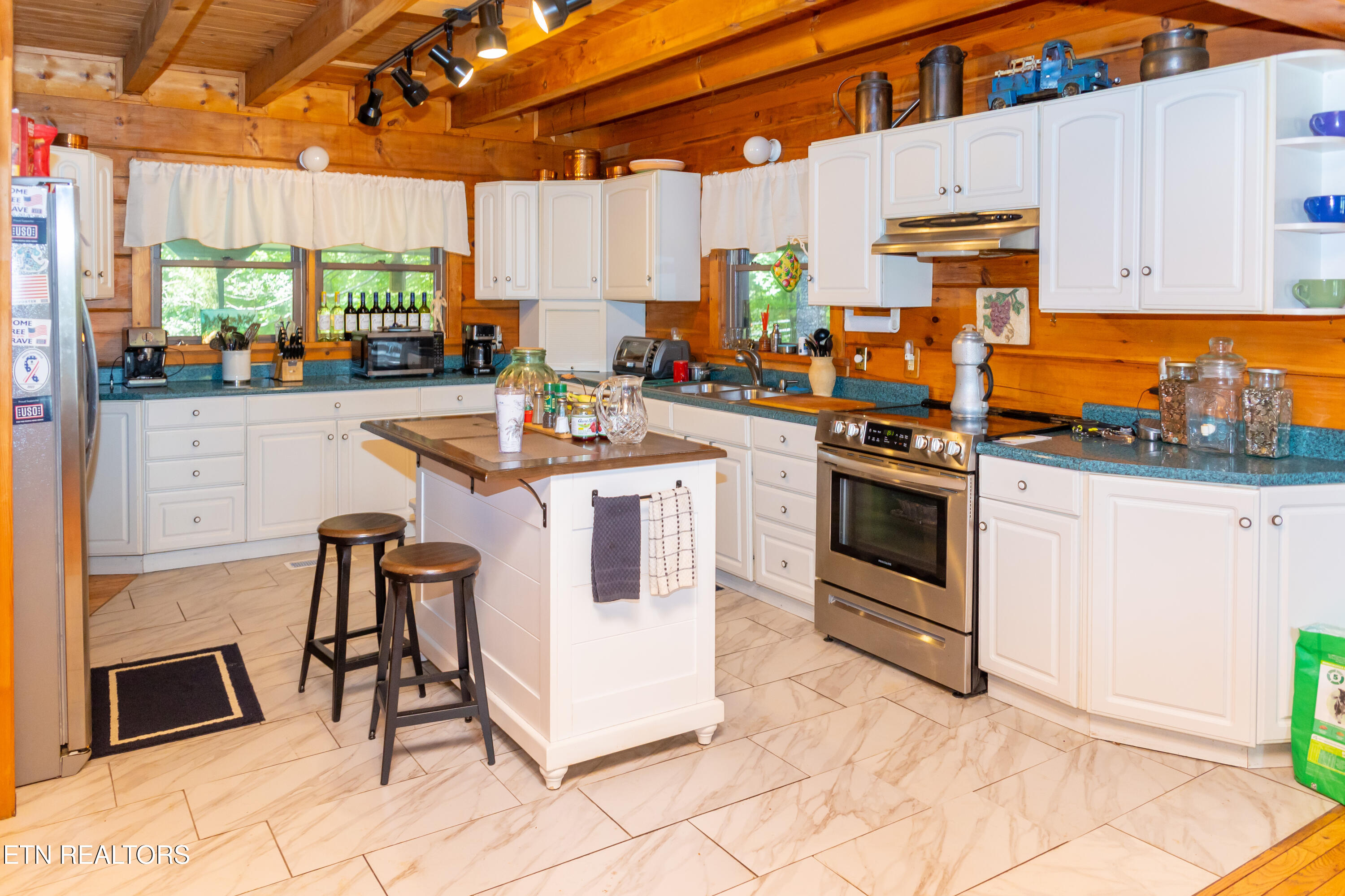 440 Deer Path Lane Gatlinburg TN 37738