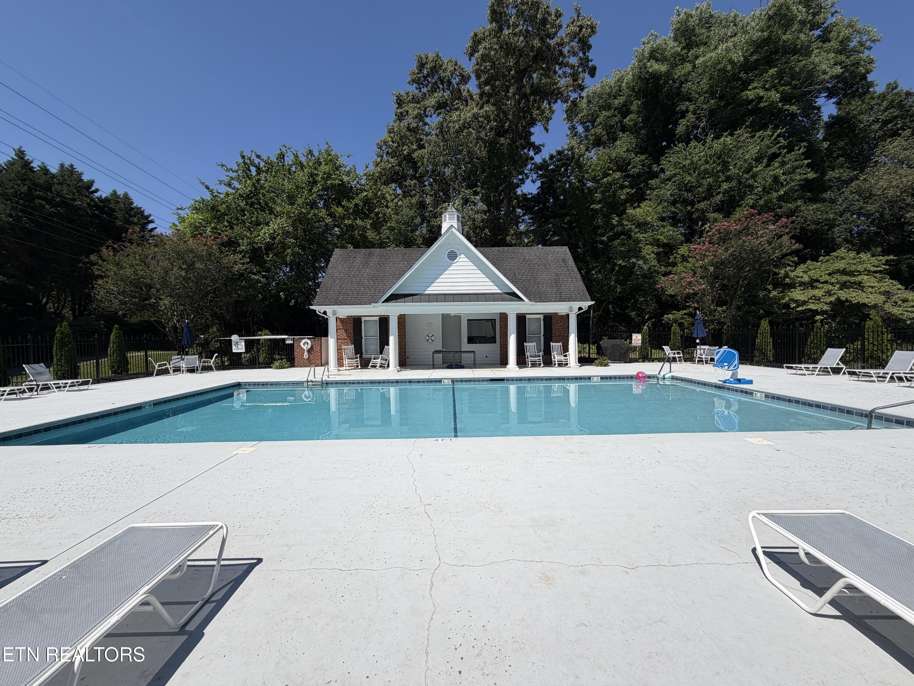 928 Blackstone Drive Knoxville TN 37934