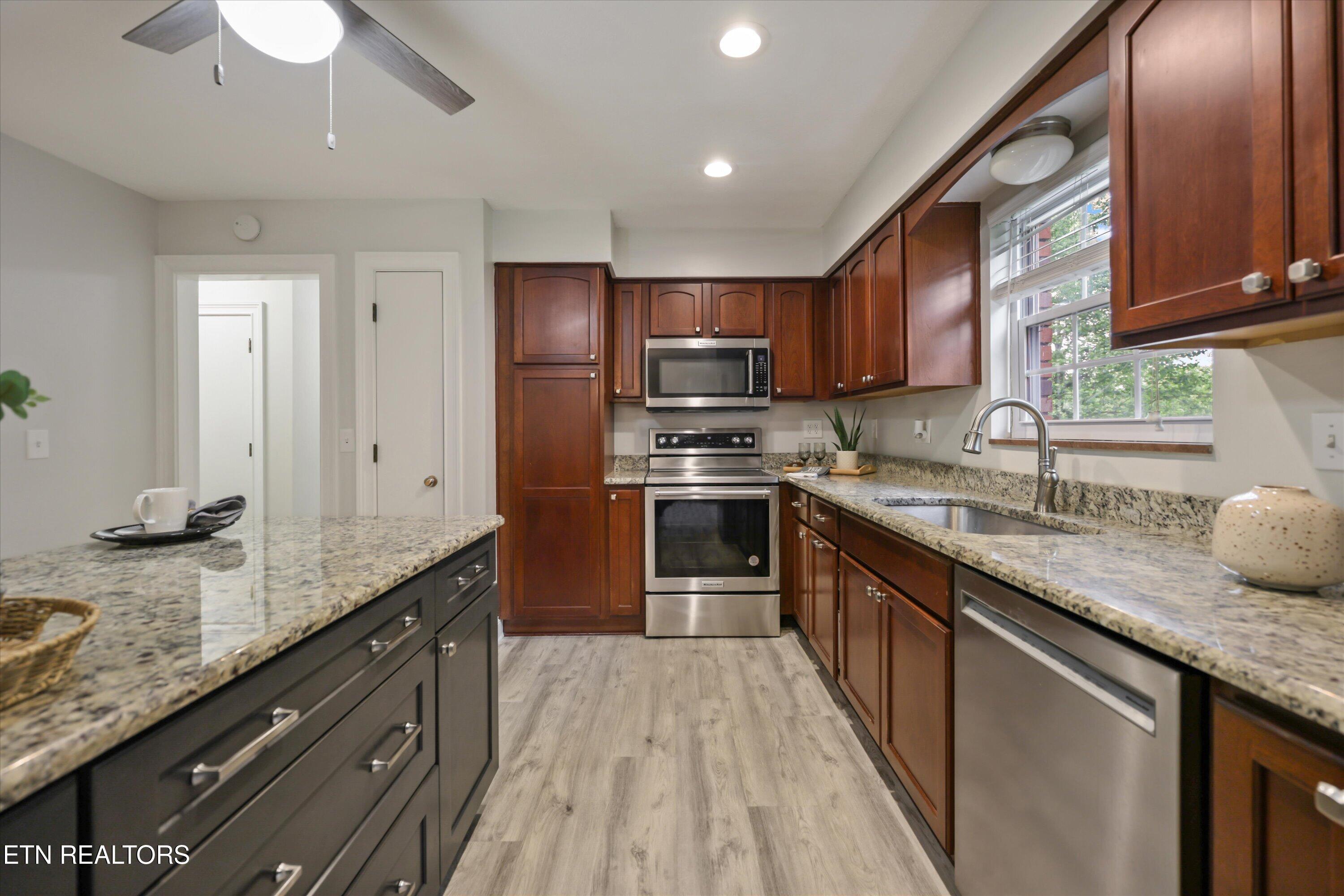 11712 Georgetowne Drive Knoxville TN 37934