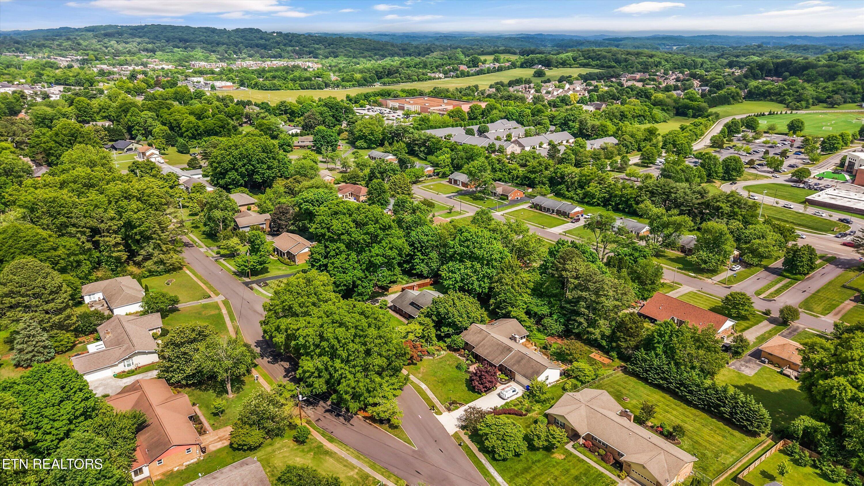 11712 Georgetowne Drive Knoxville TN 37934
