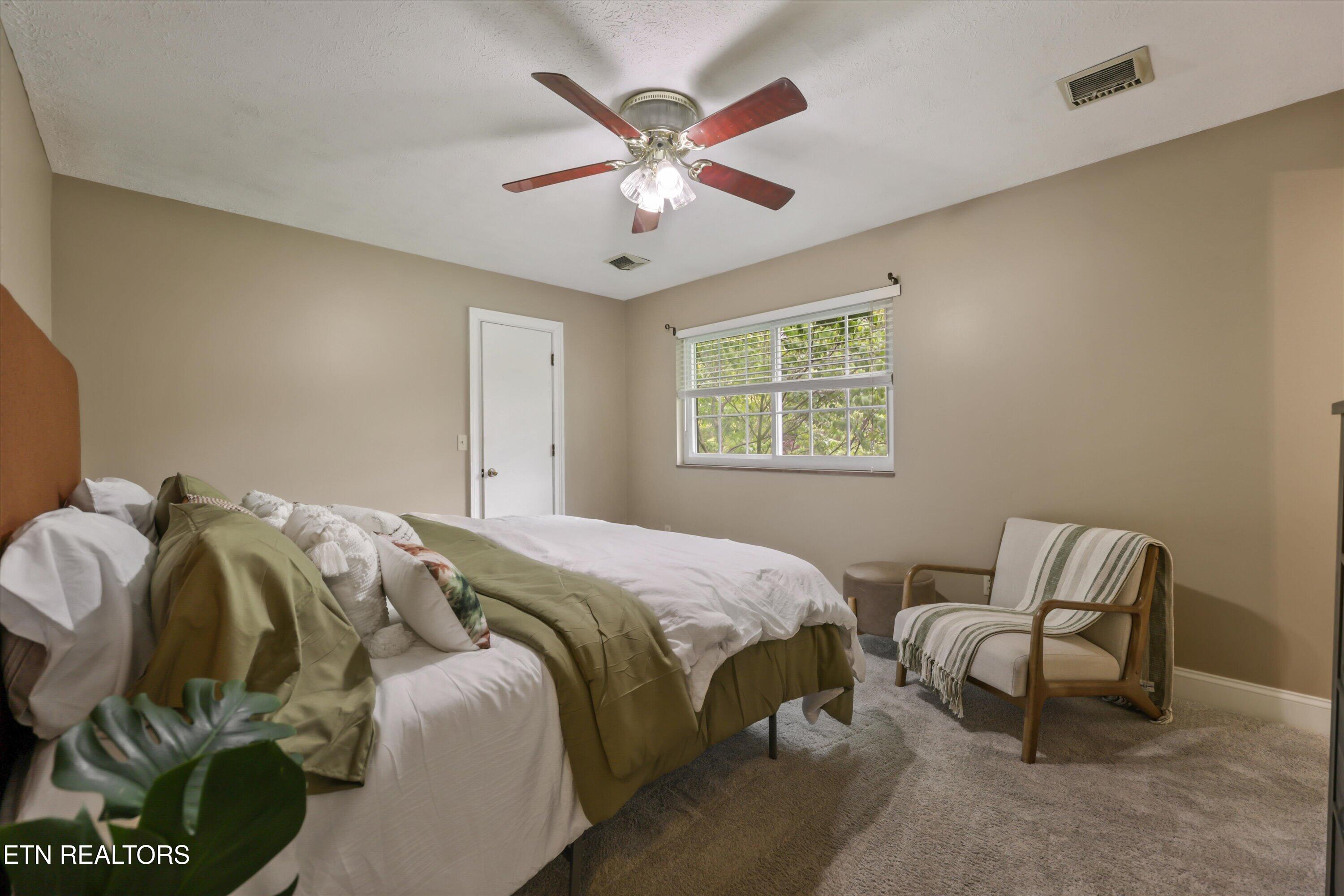 11712 Georgetowne Drive Knoxville TN 37934