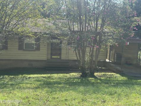 1916 Sanderson Road Knoxville TN 37921
