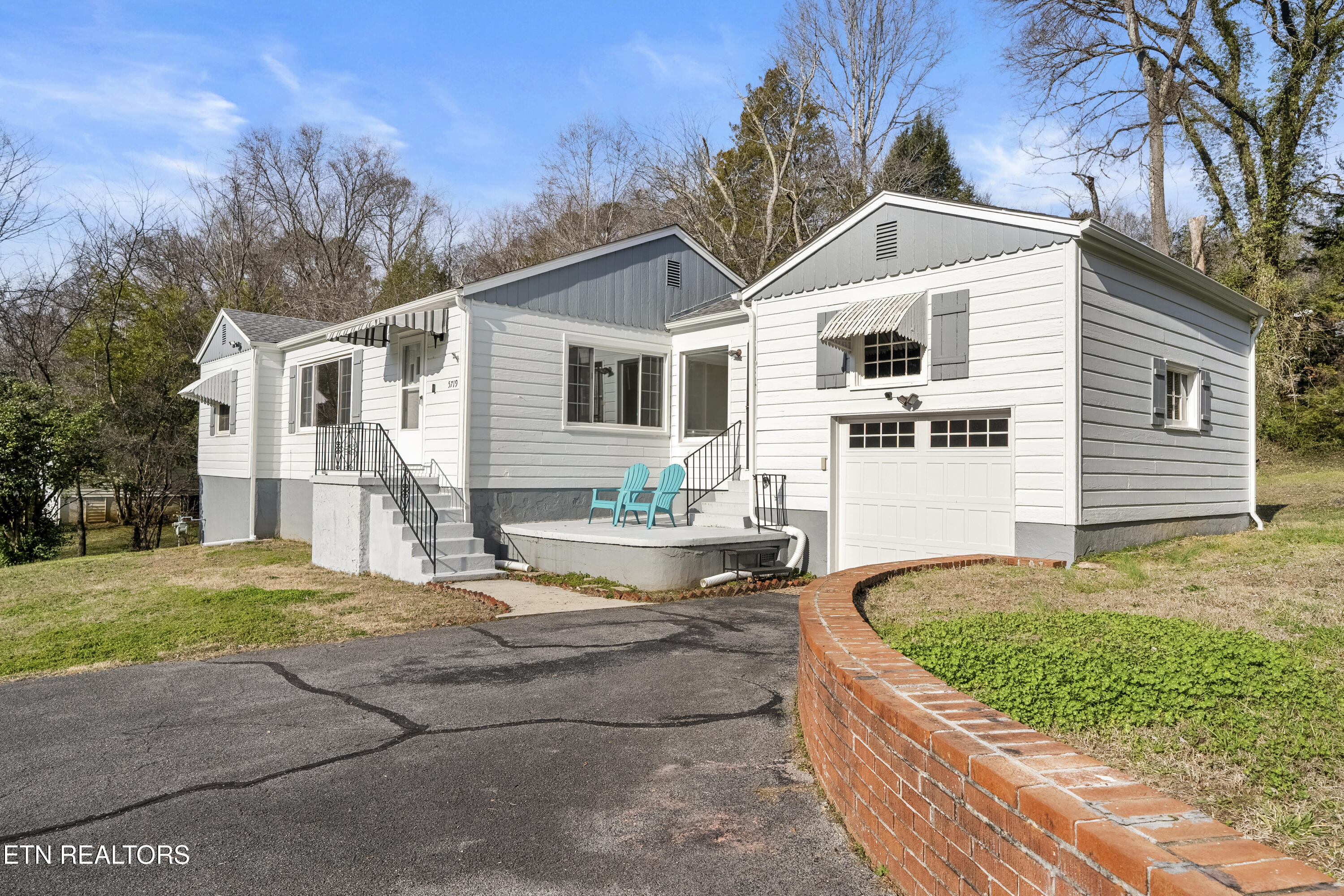 5719 Green Valley Drive Knoxville TN 37914