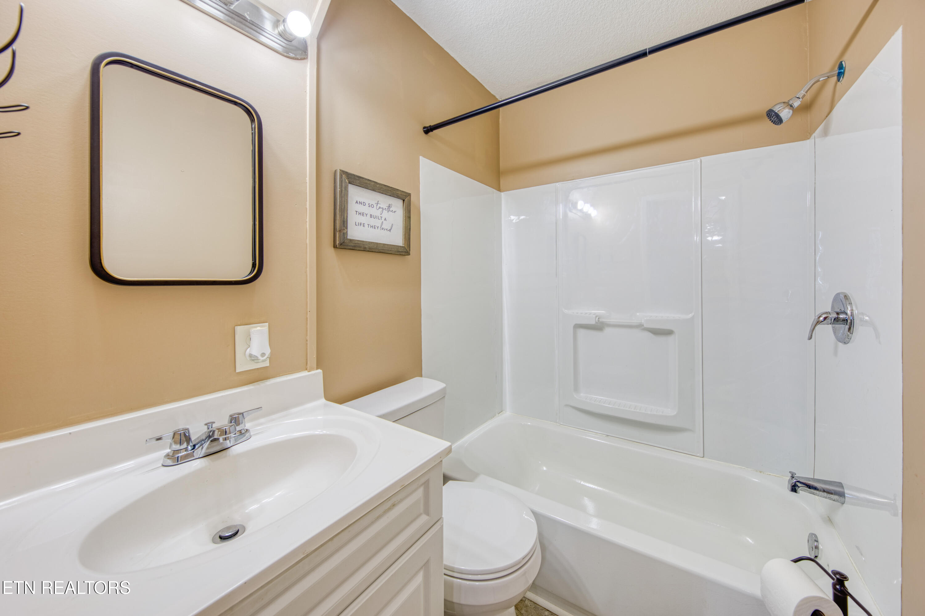 1447 Stony Point Road Knoxville TN 37914