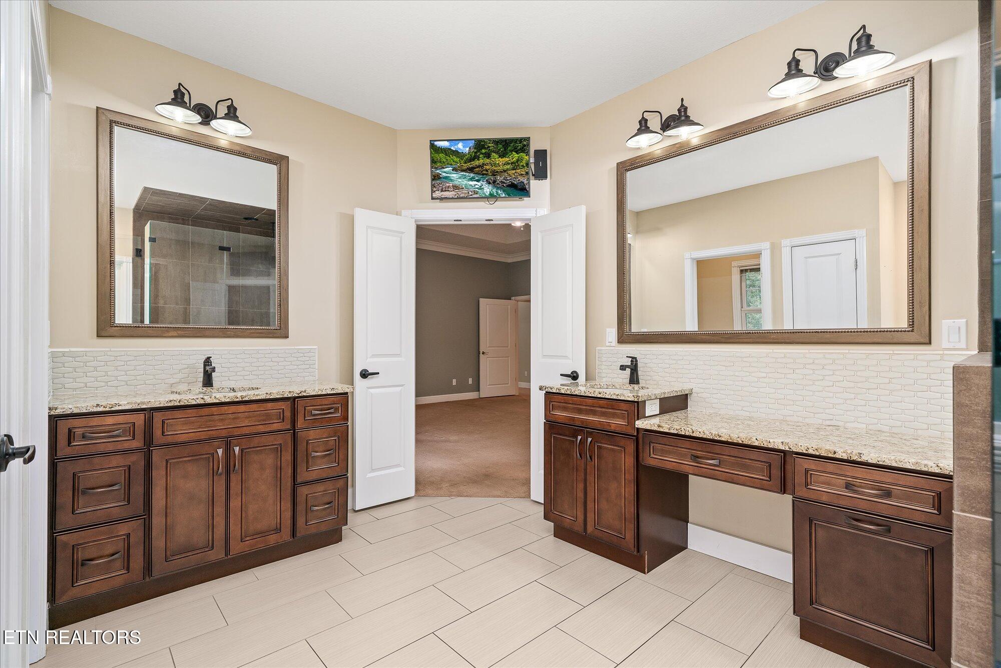 172 Sandpiper Loop Crossville TN 38555