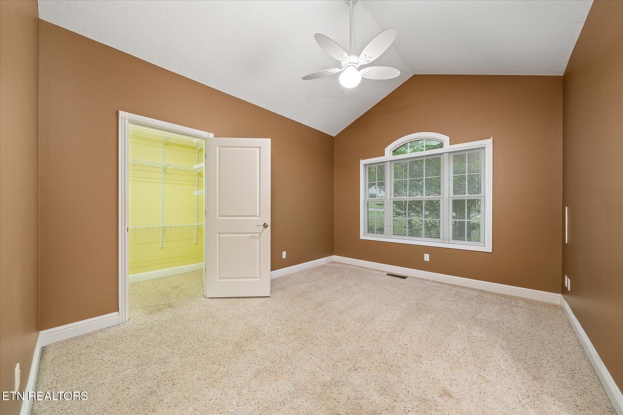 172 Sandpiper Loop Crossville TN 38555