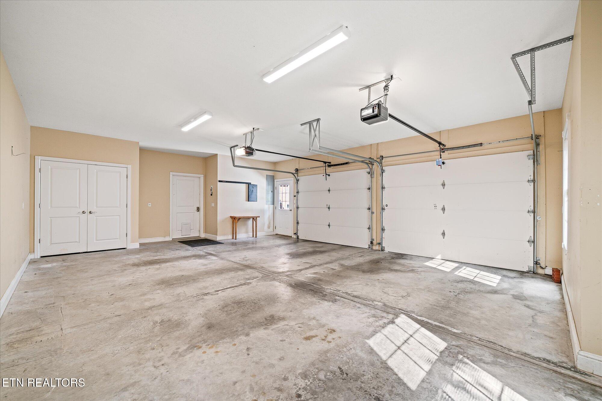 172 Sandpiper Loop Crossville TN 38555