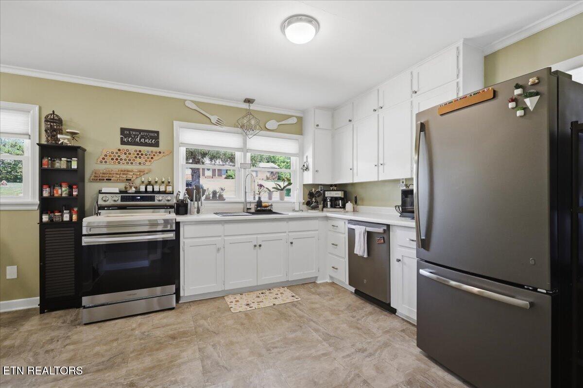 1604 Linda Lane Maryville TN 37803