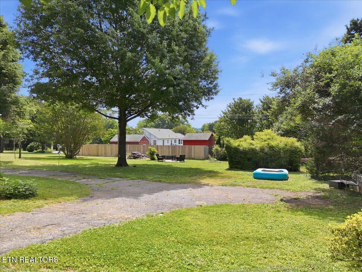 1604 Linda Lane Maryville TN 37803