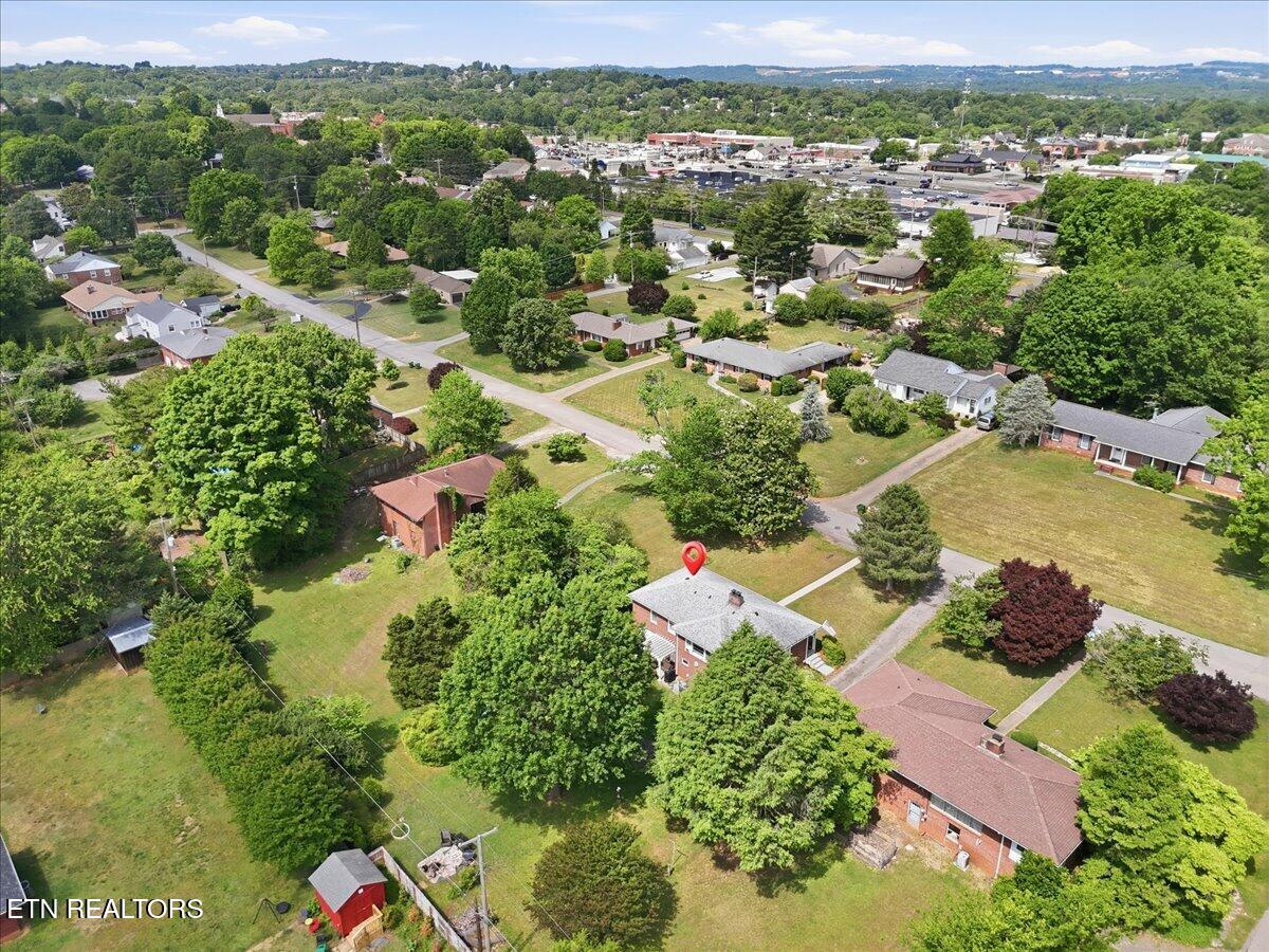 1604 Linda Lane Maryville TN 37803