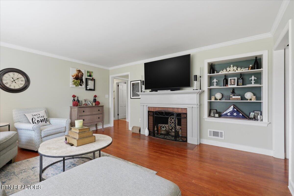 1604 Linda Lane Maryville TN 37803