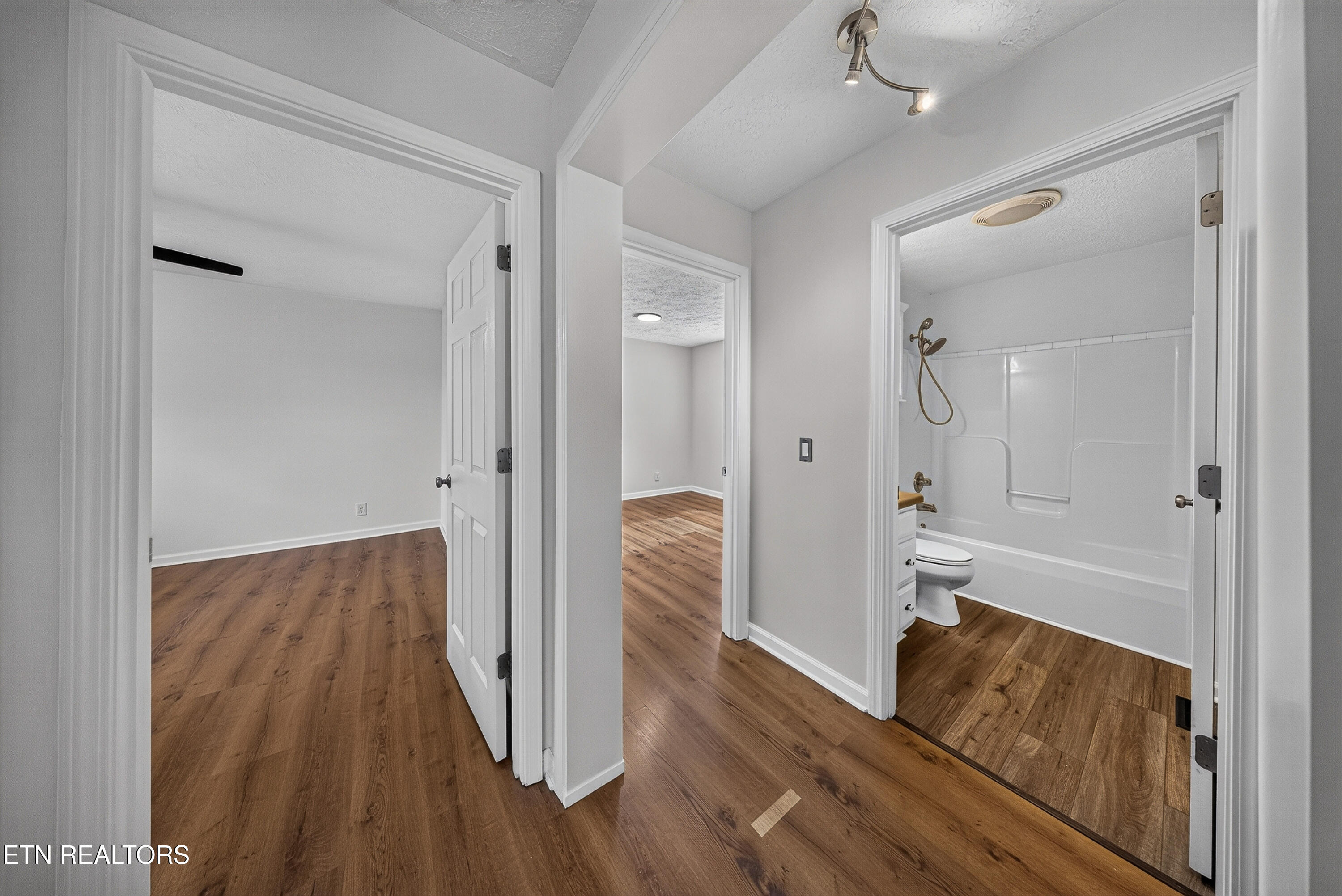 2444 Honey Grove Lane Knoxville TN 37923
