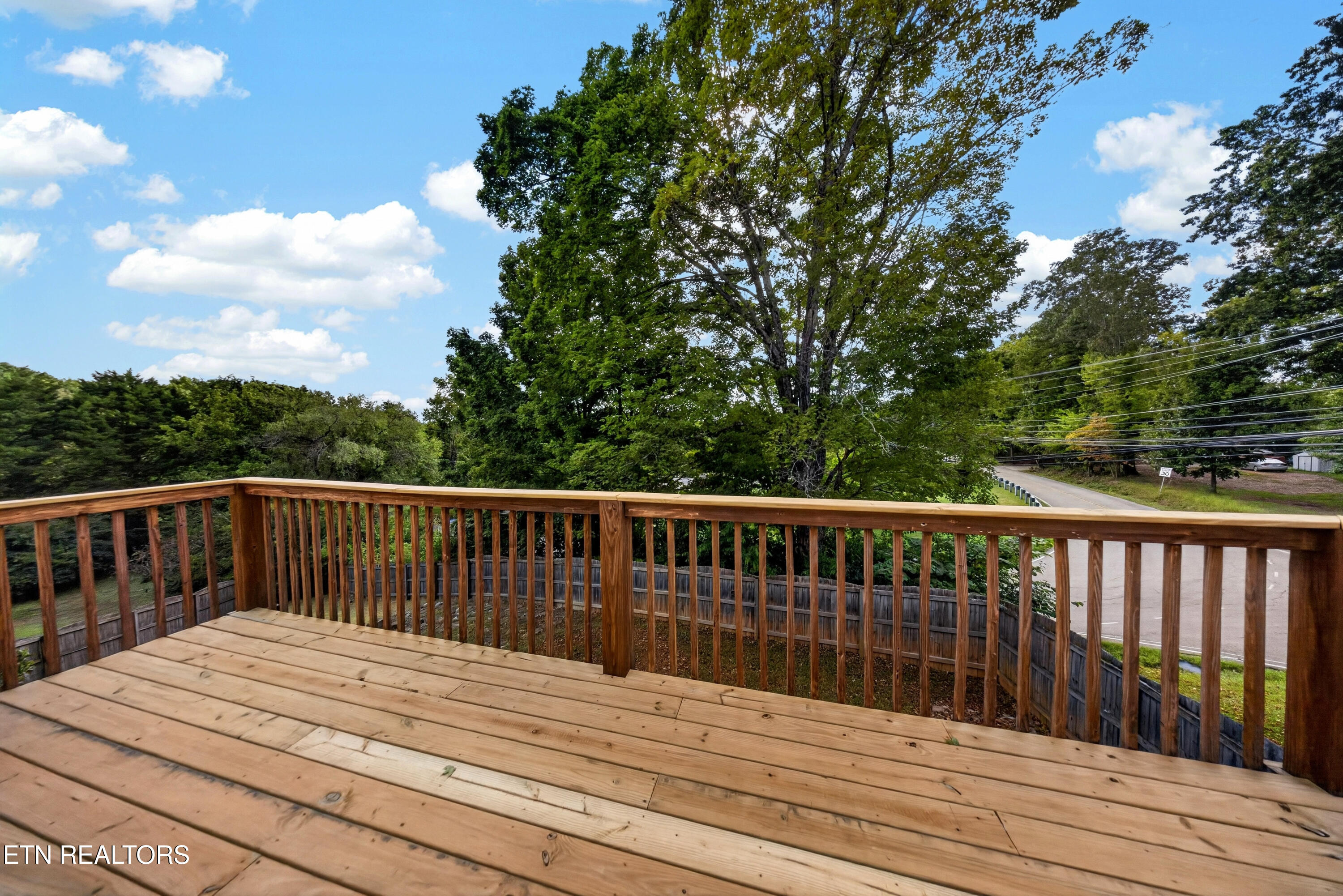 2444 Honey Grove Lane Knoxville TN 37923