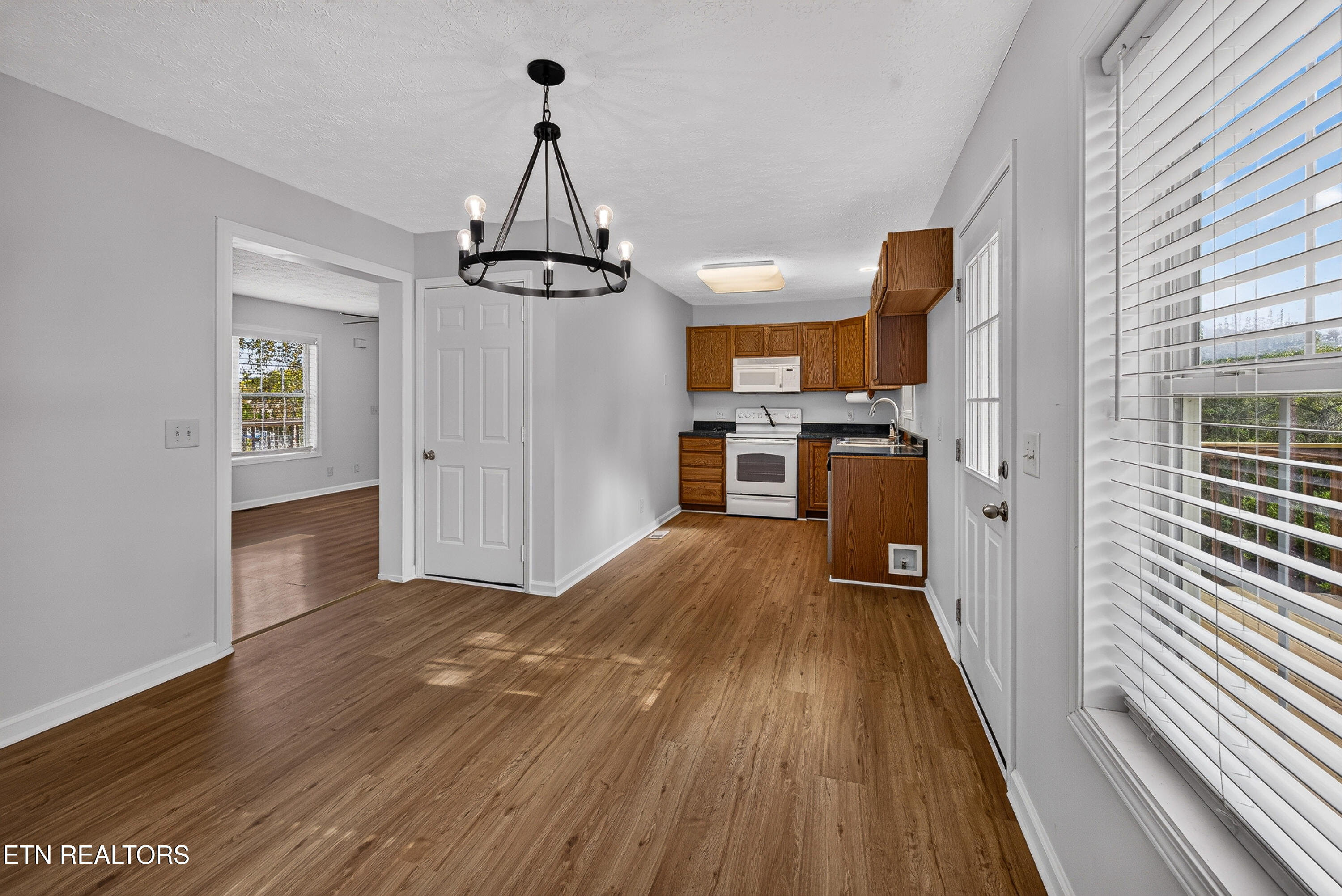 2444 Honey Grove Lane Knoxville TN 37923