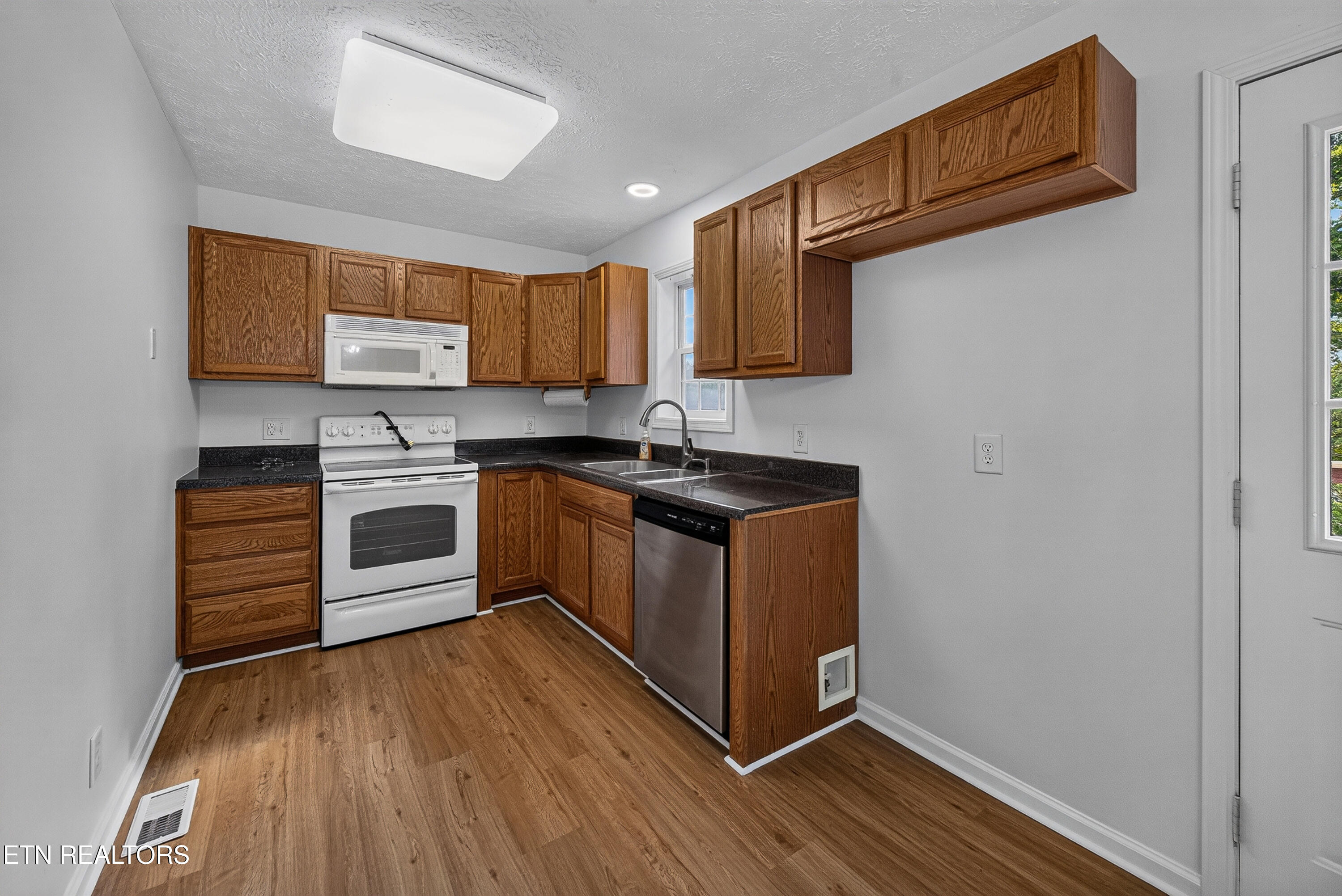 2444 Honey Grove Lane Knoxville TN 37923
