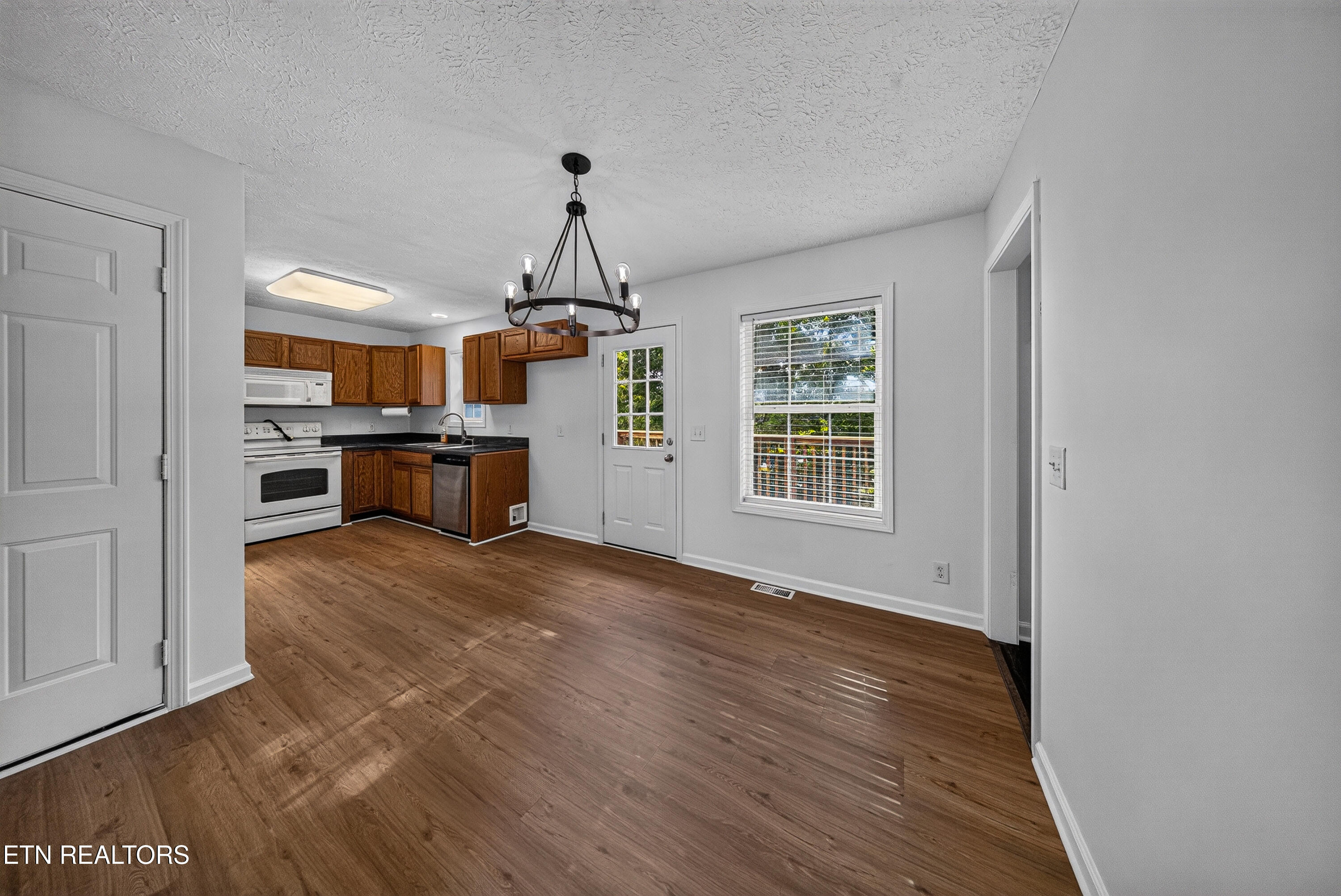 2444 Honey Grove Lane Knoxville TN 37923