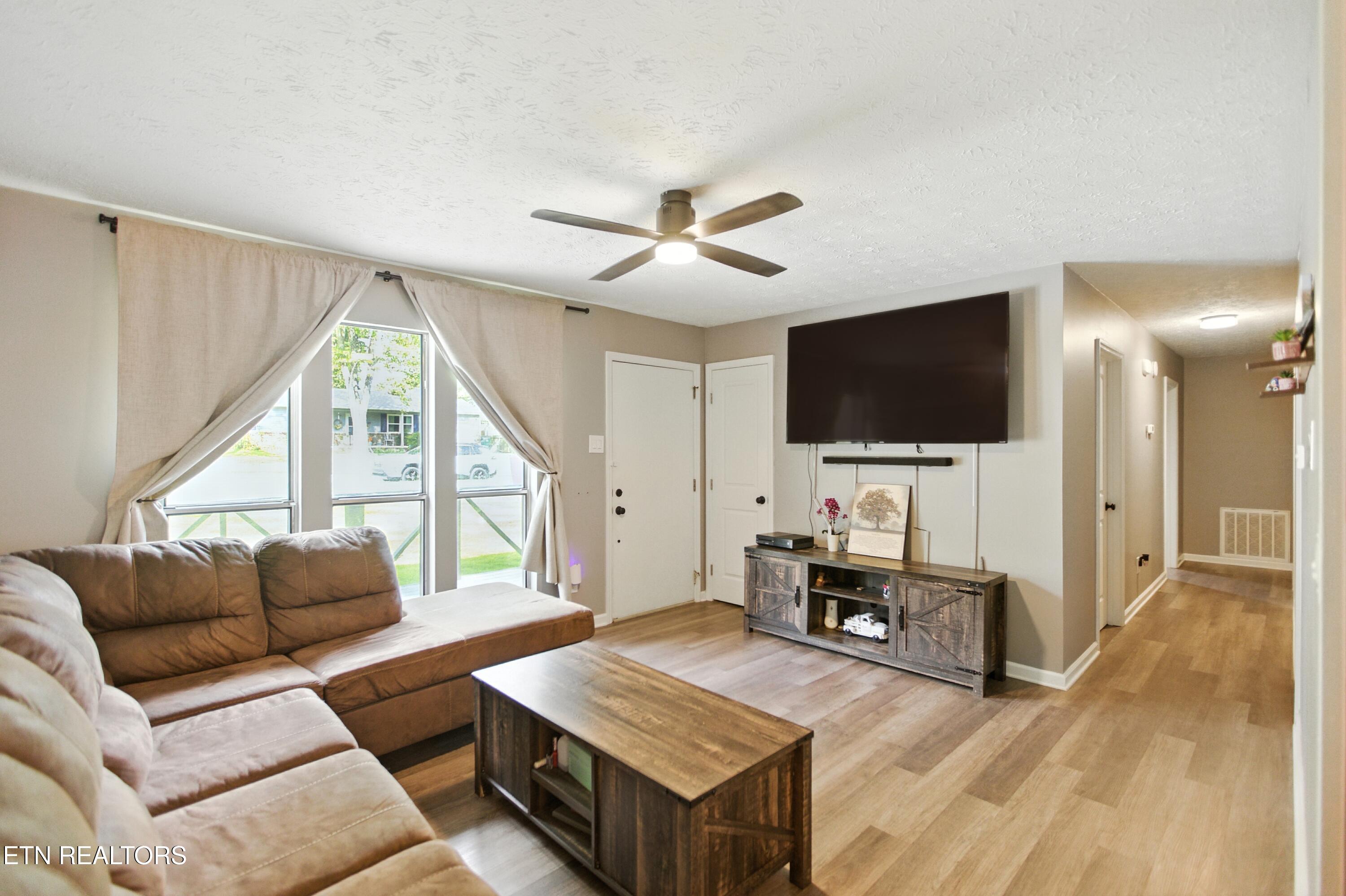 6529 Cedarbreeze Road Knoxville TN 37918