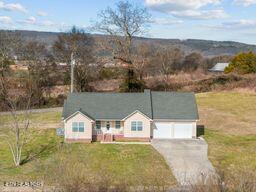 15 Eastwood Lane Pikeville TN 37367